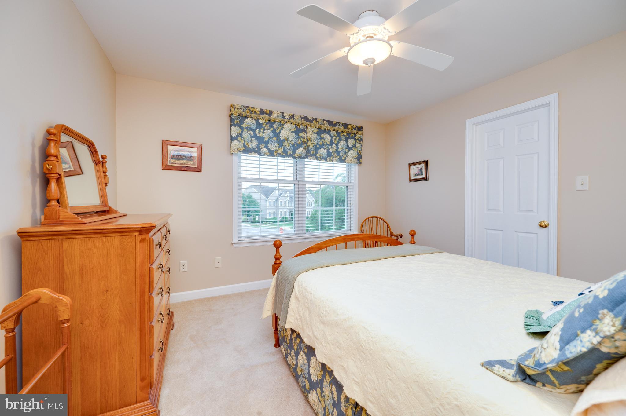 ROSEMONT - Residential