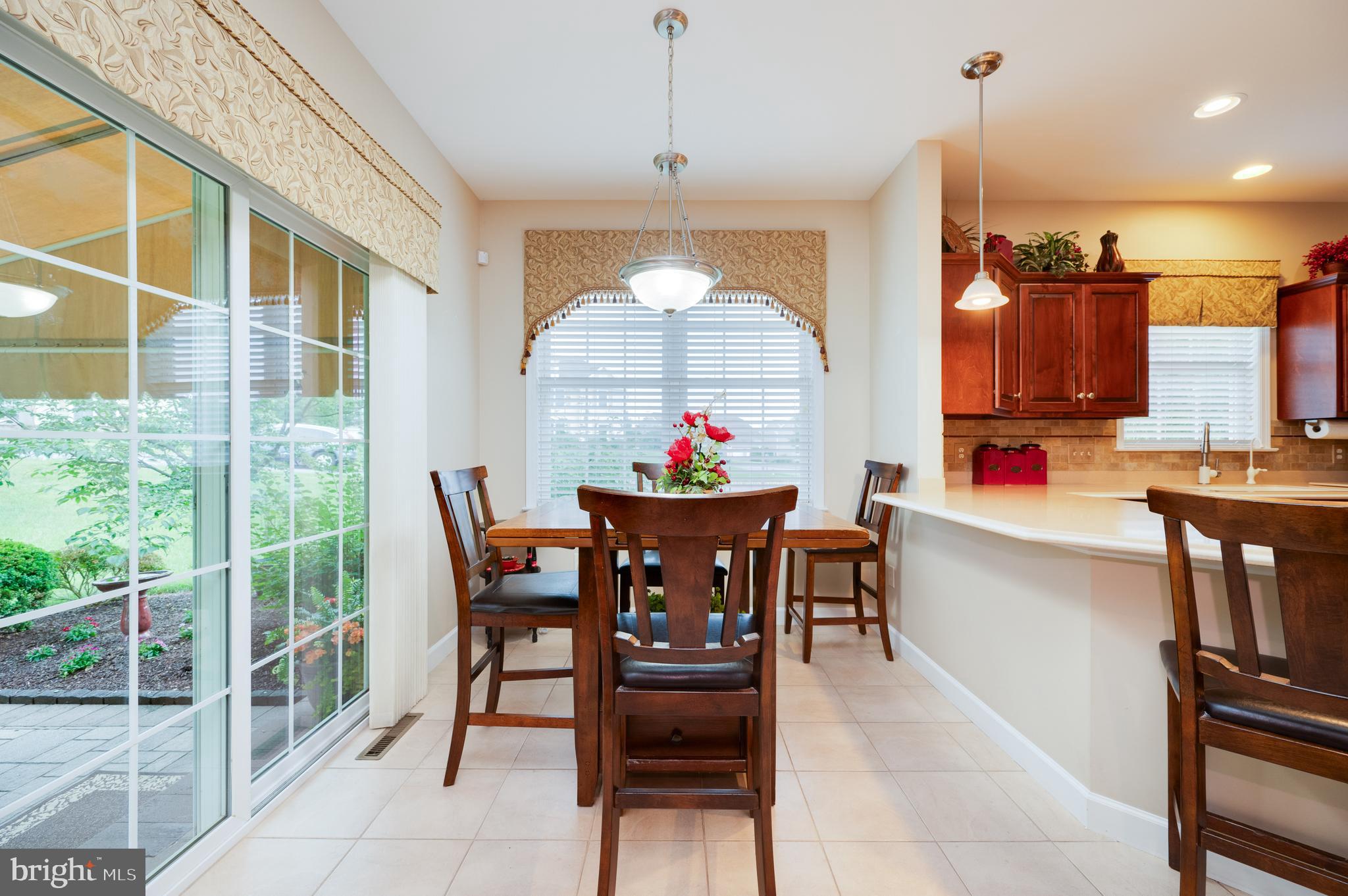 ROSEMONT - Residential