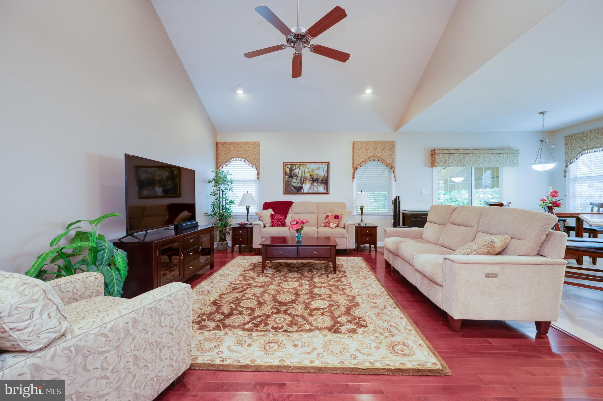 ROSEMONT - Residential