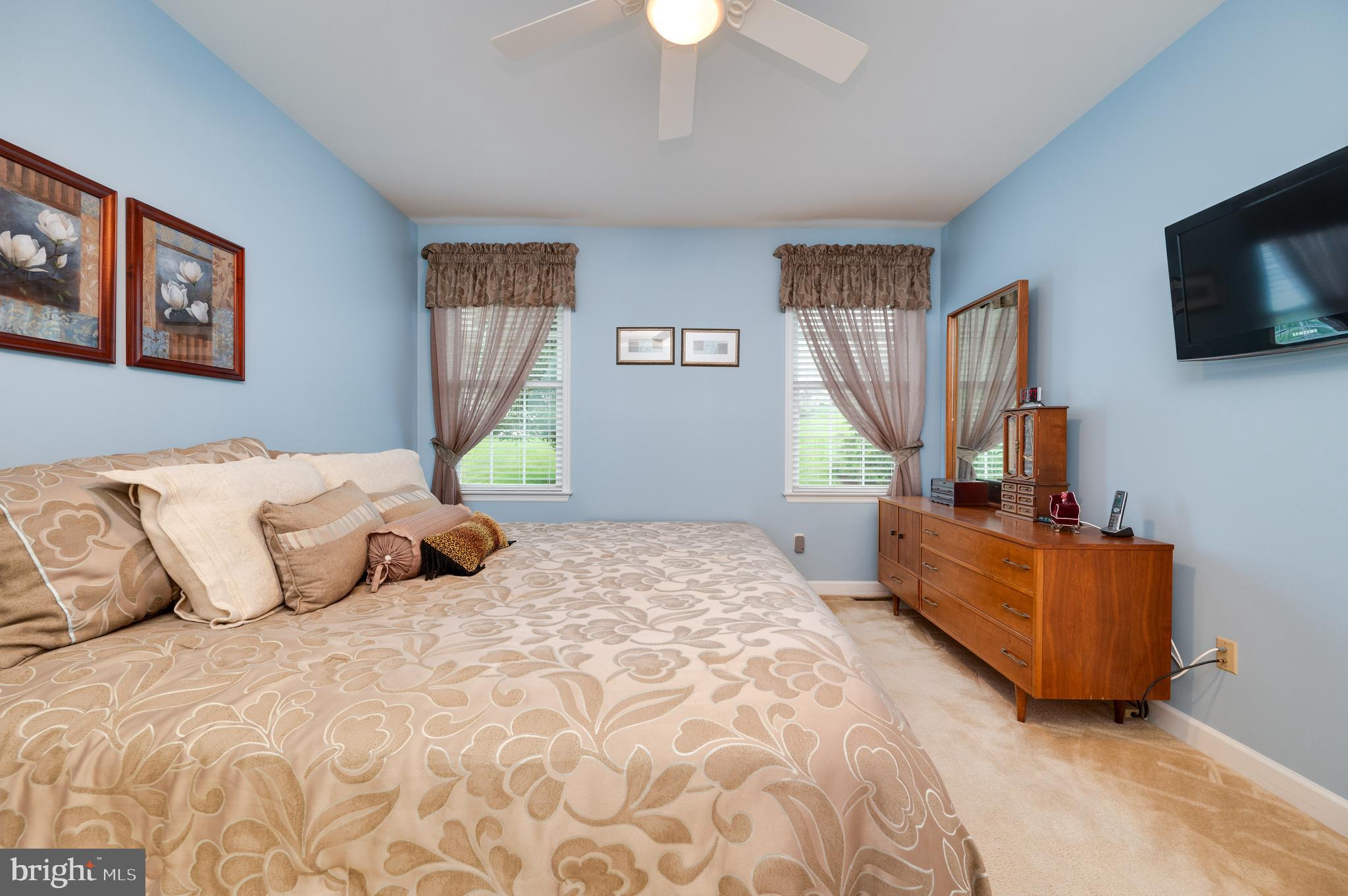 ROSEMONT - Residential