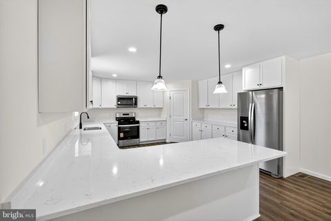 42 GLENOAK COURT CAMDEN WYOMING DE 19934