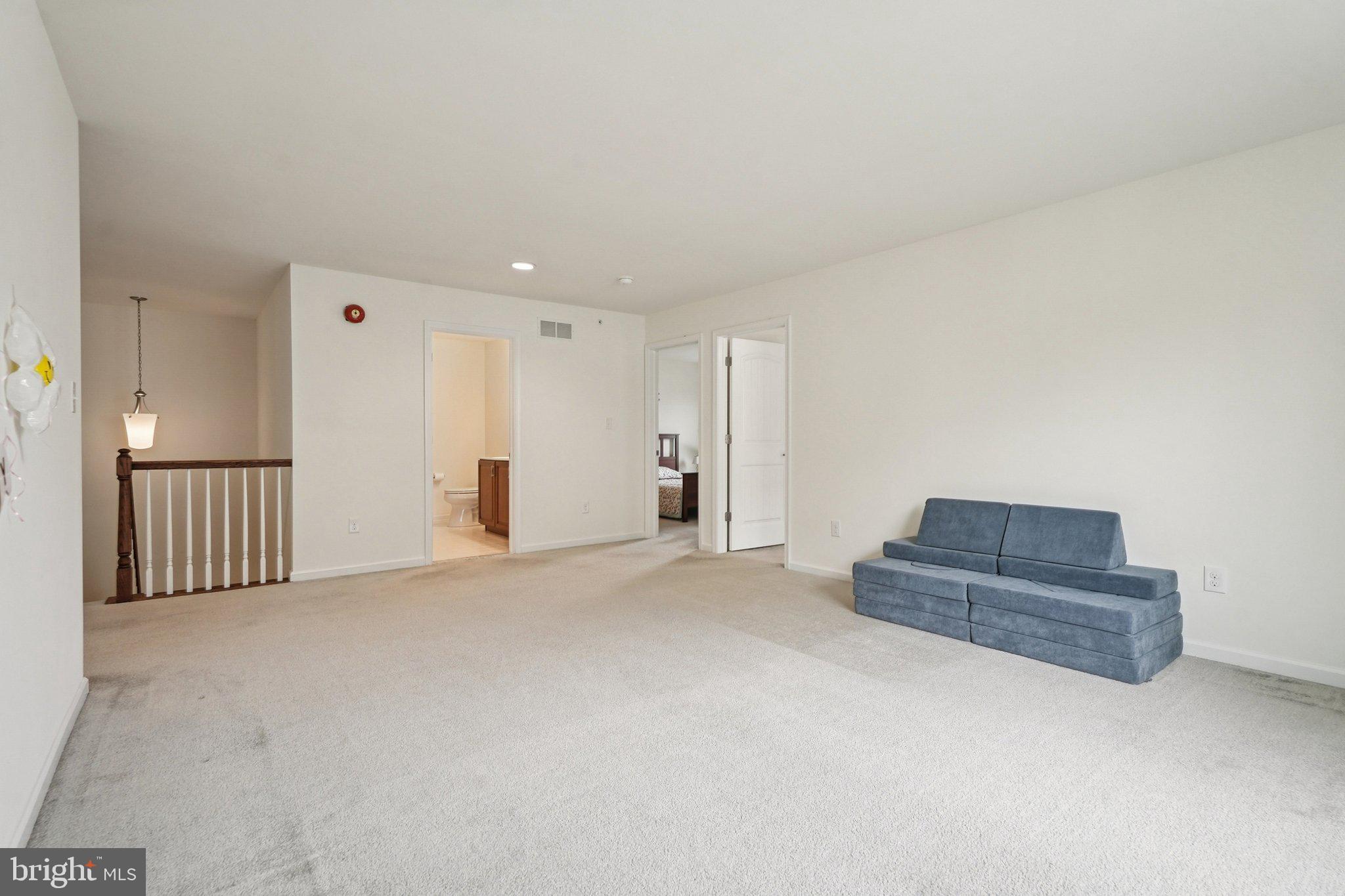 THE RESERVE AT GLEN LOCH - Residential