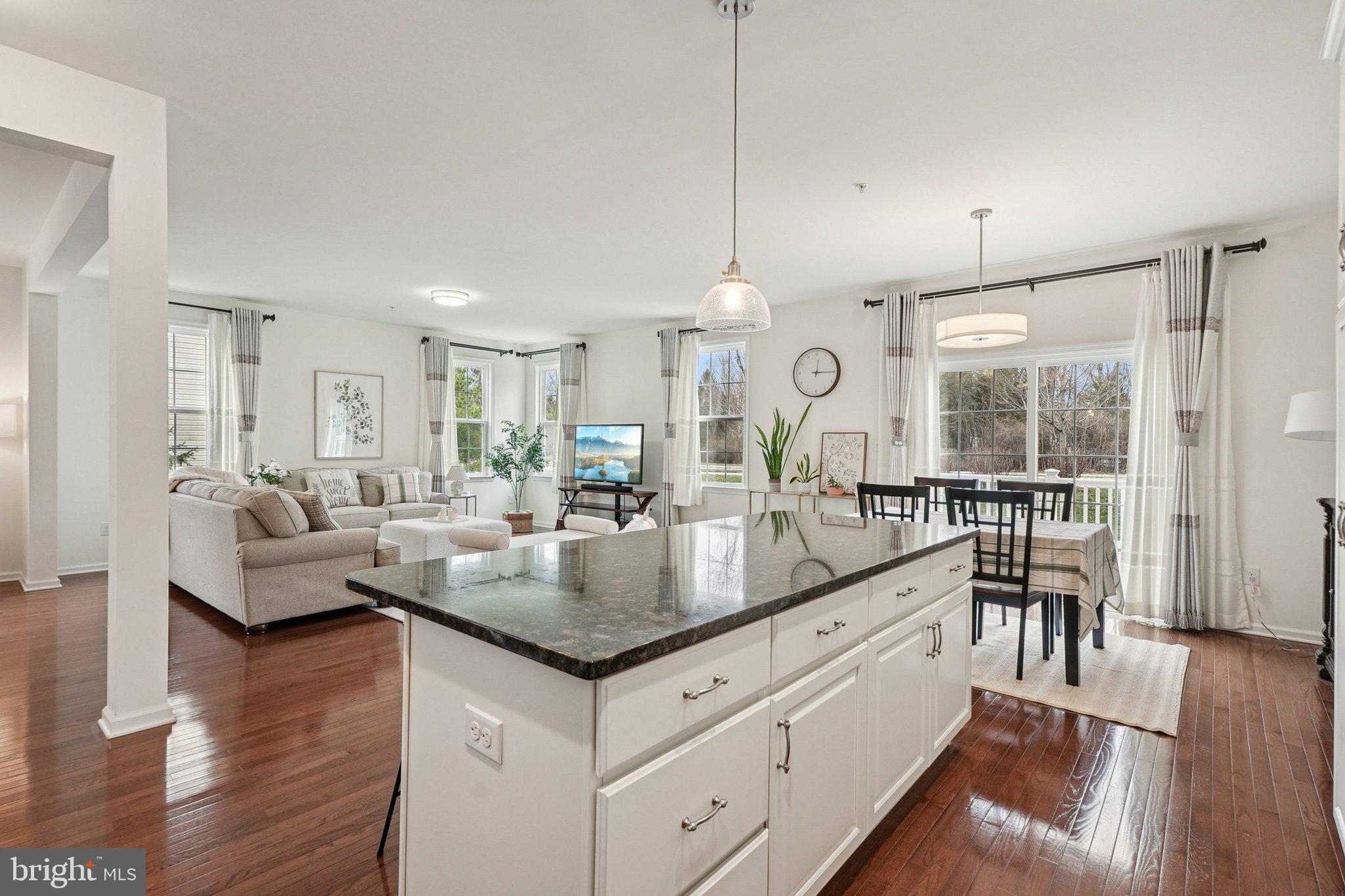 THE RESERVE AT GLEN LOCH - Residential