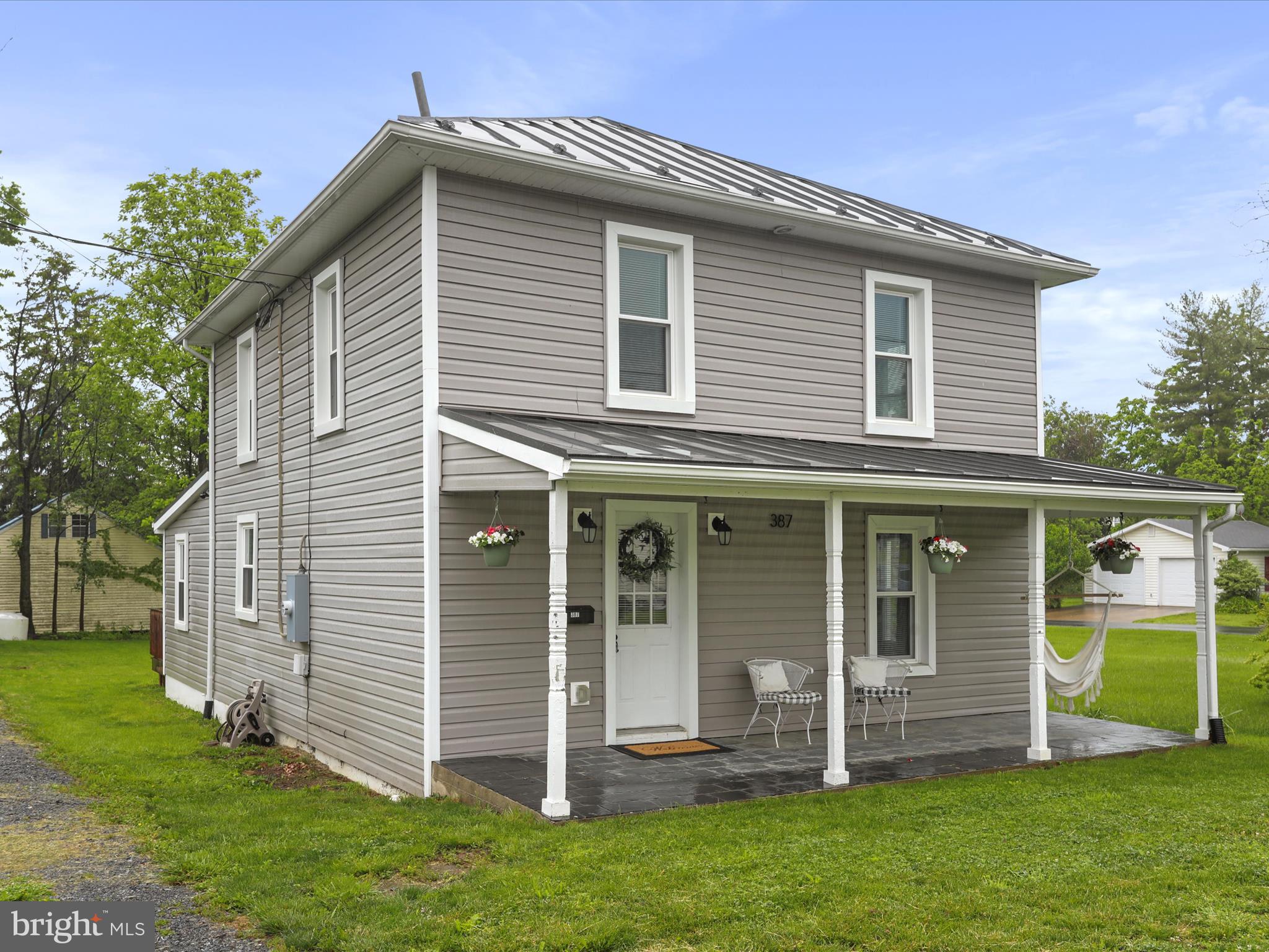 387 ASH STREET