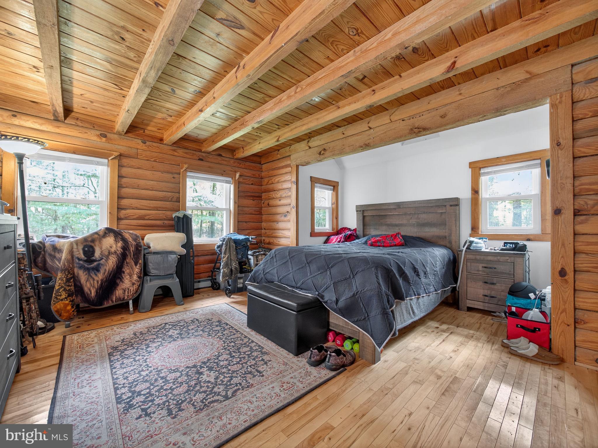 MOUNTAINEER VILLAG - Residential