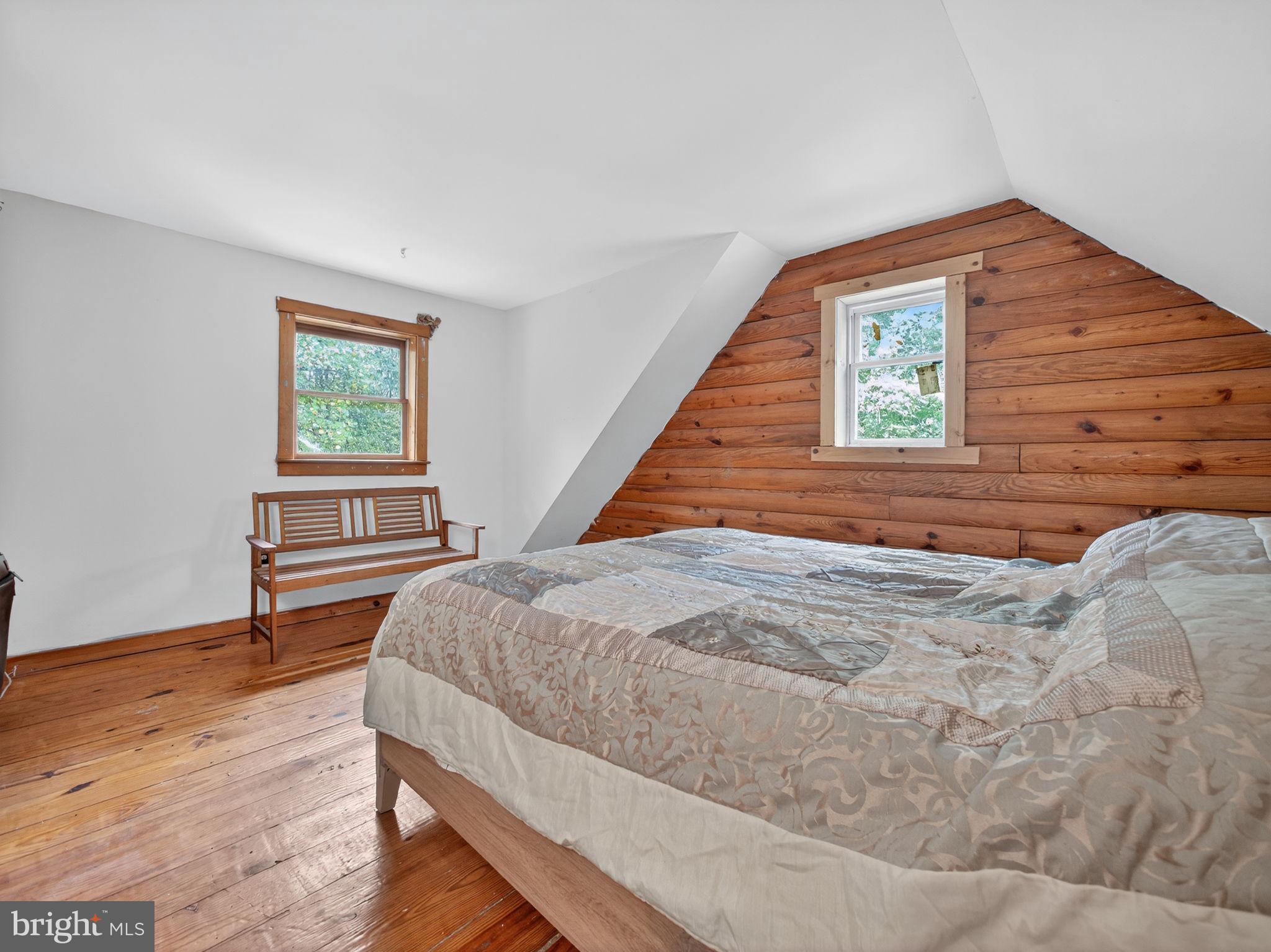 MOUNTAINEER VILLAG - Residential