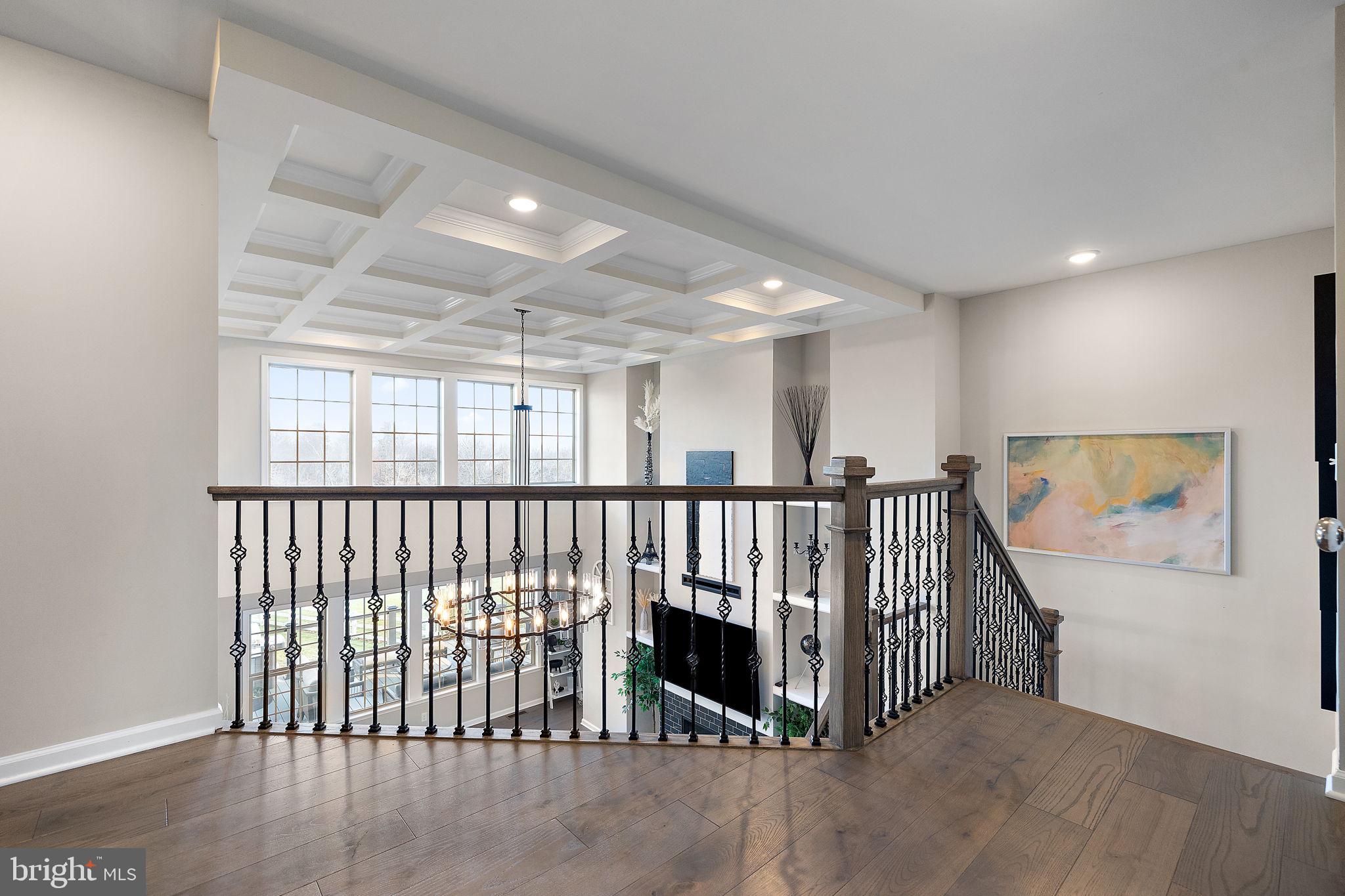 WHITEHALL - Residential