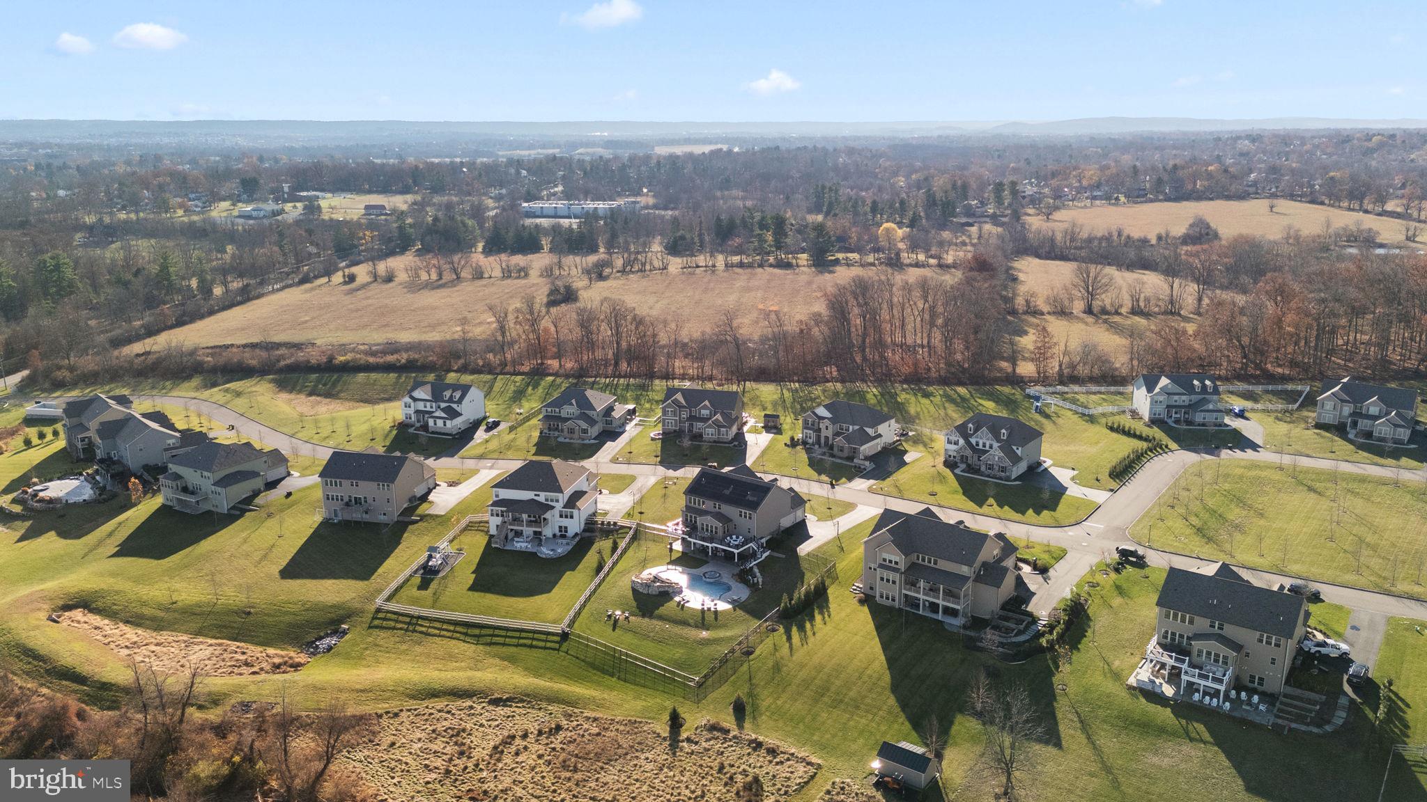 WHITEHALL - Residential