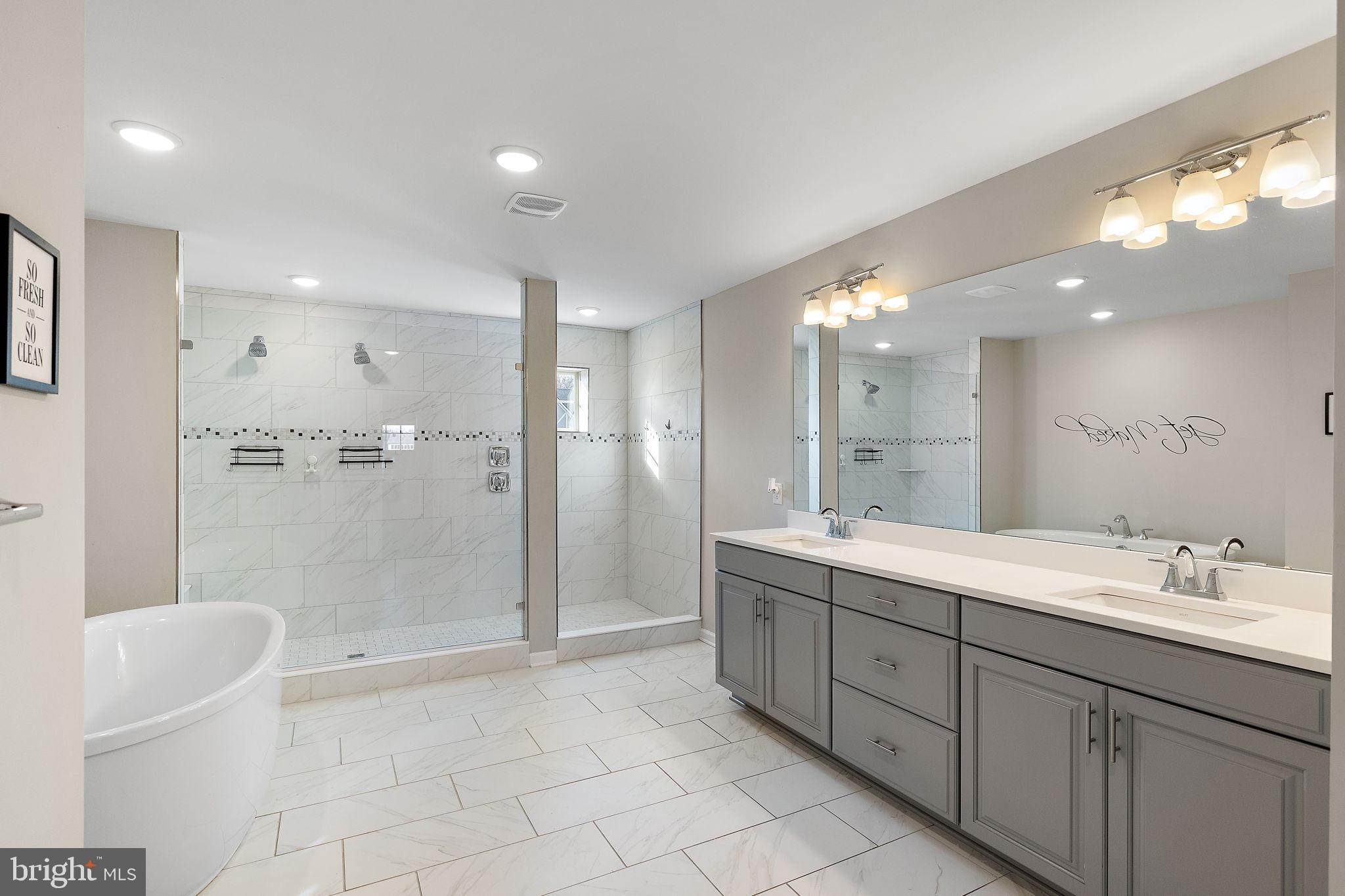 WHITEHALL - Residential