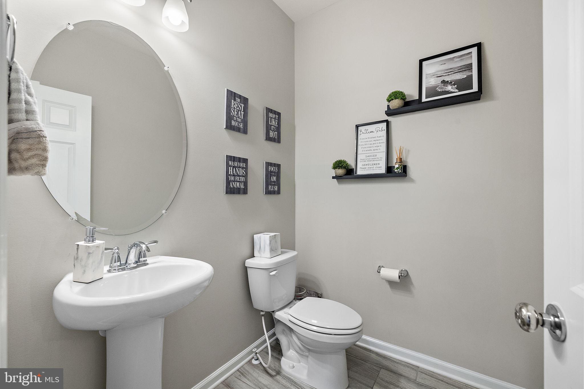 WHITEHALL - Residential