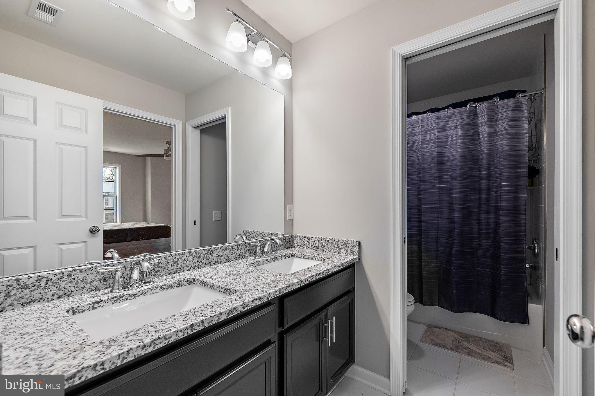 WHITEHALL - Residential