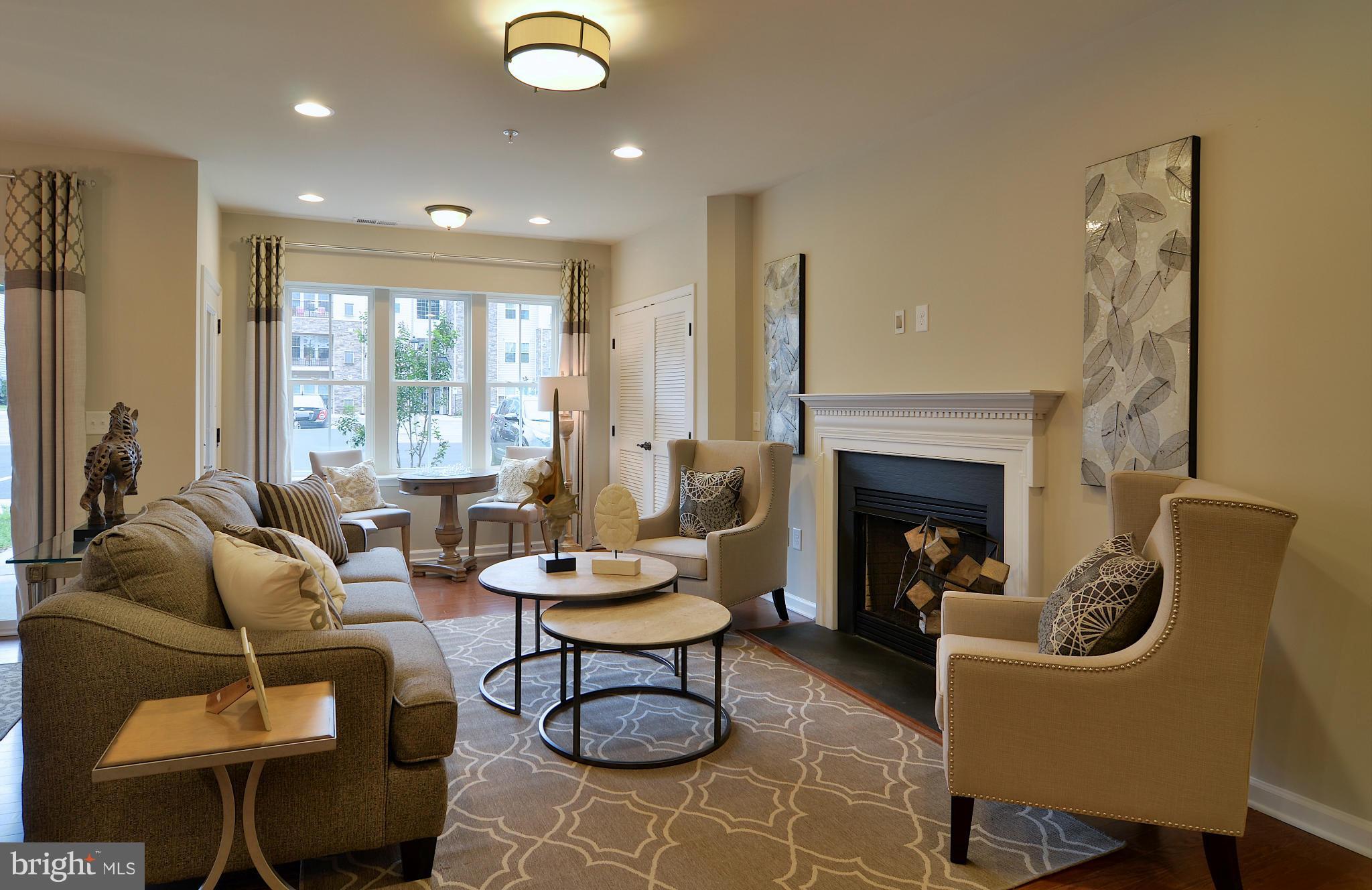 WAVERLY WOODS WEST - Residential