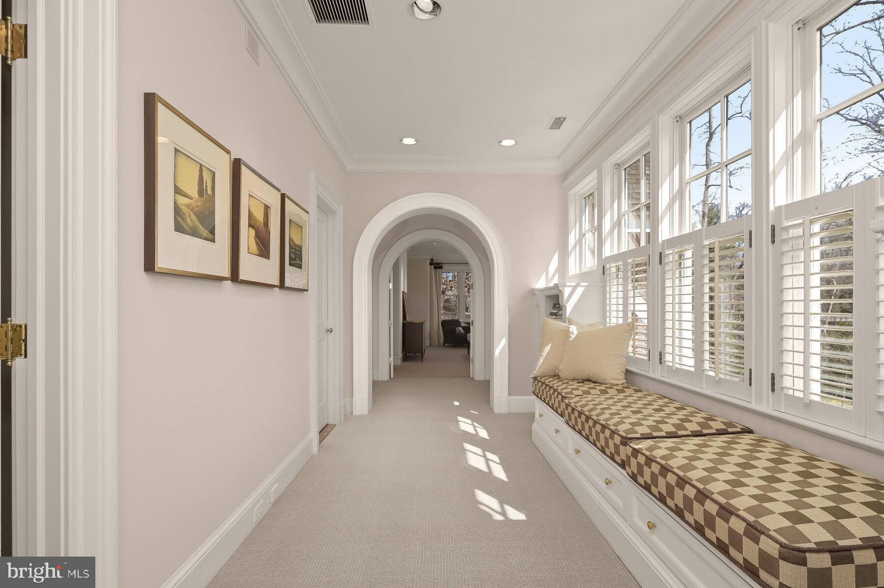 BRADLEY HILLS GROVE - Residential