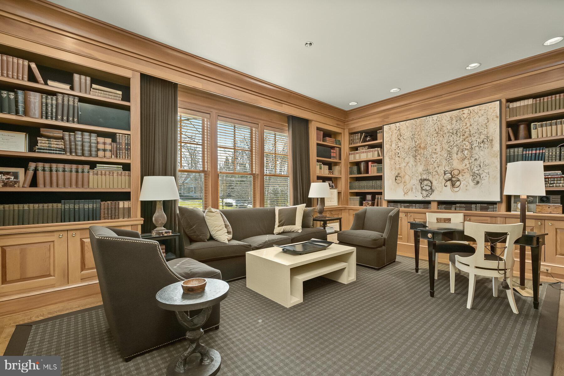 BRADLEY HILLS GROVE - Residential