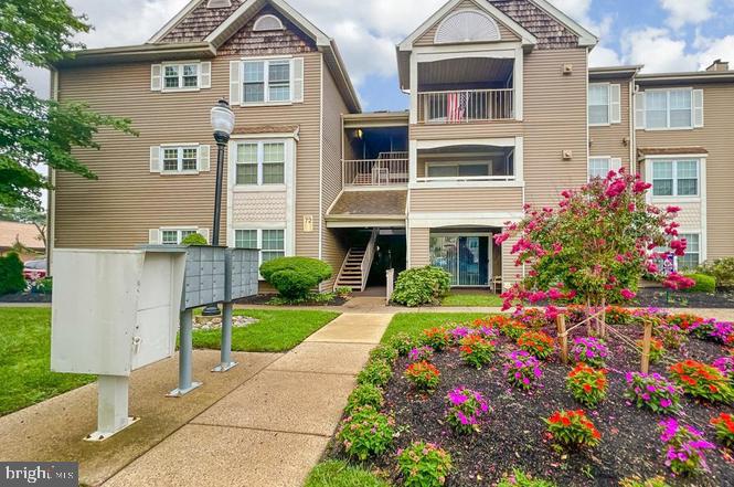 72303 DELAIRE LANDING ROAD 00 303