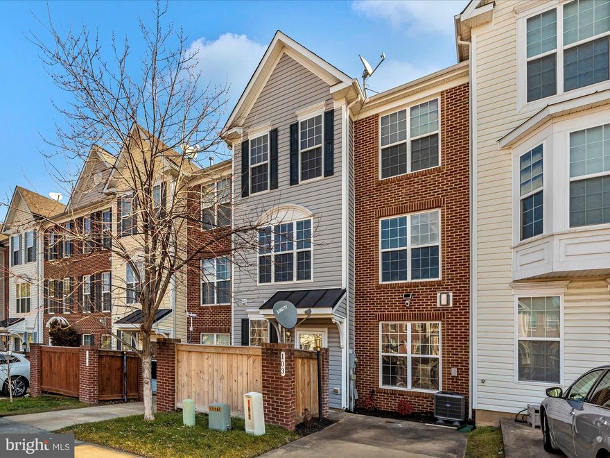 Welcome to this light filled Interior Townhome with Gas Fireplace, New HVAC 2023, Front Loading Washer and Dryer August 2023, new Outdoor Lights and 1 year old front fence for privacy and Kitchen Appliances 2021,. The first floor has a 1/2 bath, Dining Room, Kitchen and Family Room.  The Second Floor has 2 Bedrooms, 1 Full Bath and a Laundry/Utility Room.  The Top Floor is the Owner's Suite with 2 Walk in Closets, Sitting Area, Soaking Tub and plenty of room to make this your relaxing sanctuary.  There is plenty of closet space on every floor and the HOA includes a Pool.  Whole house Ring System, Washer and Dryer convey.