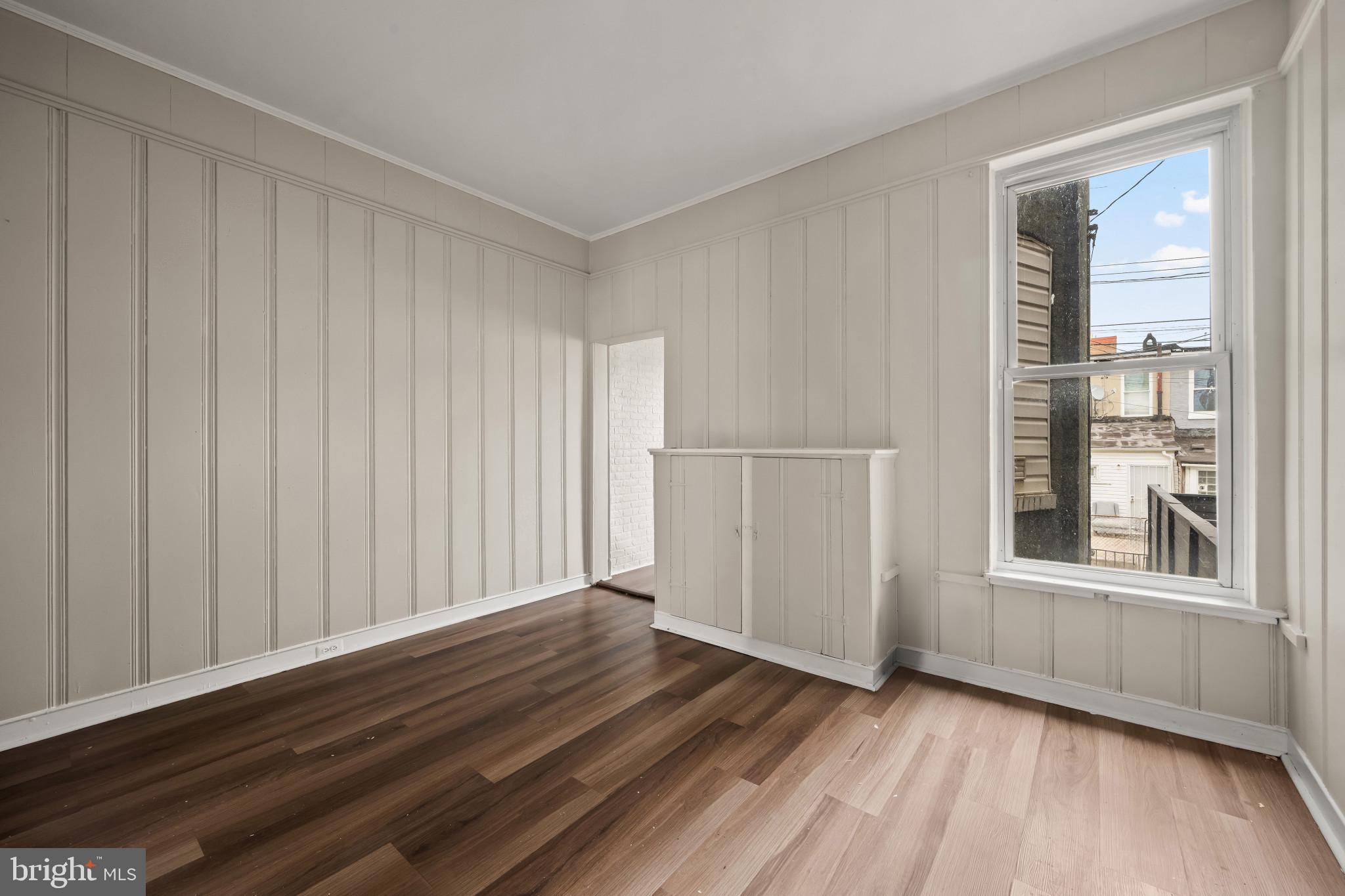 WESTPORT - Residential