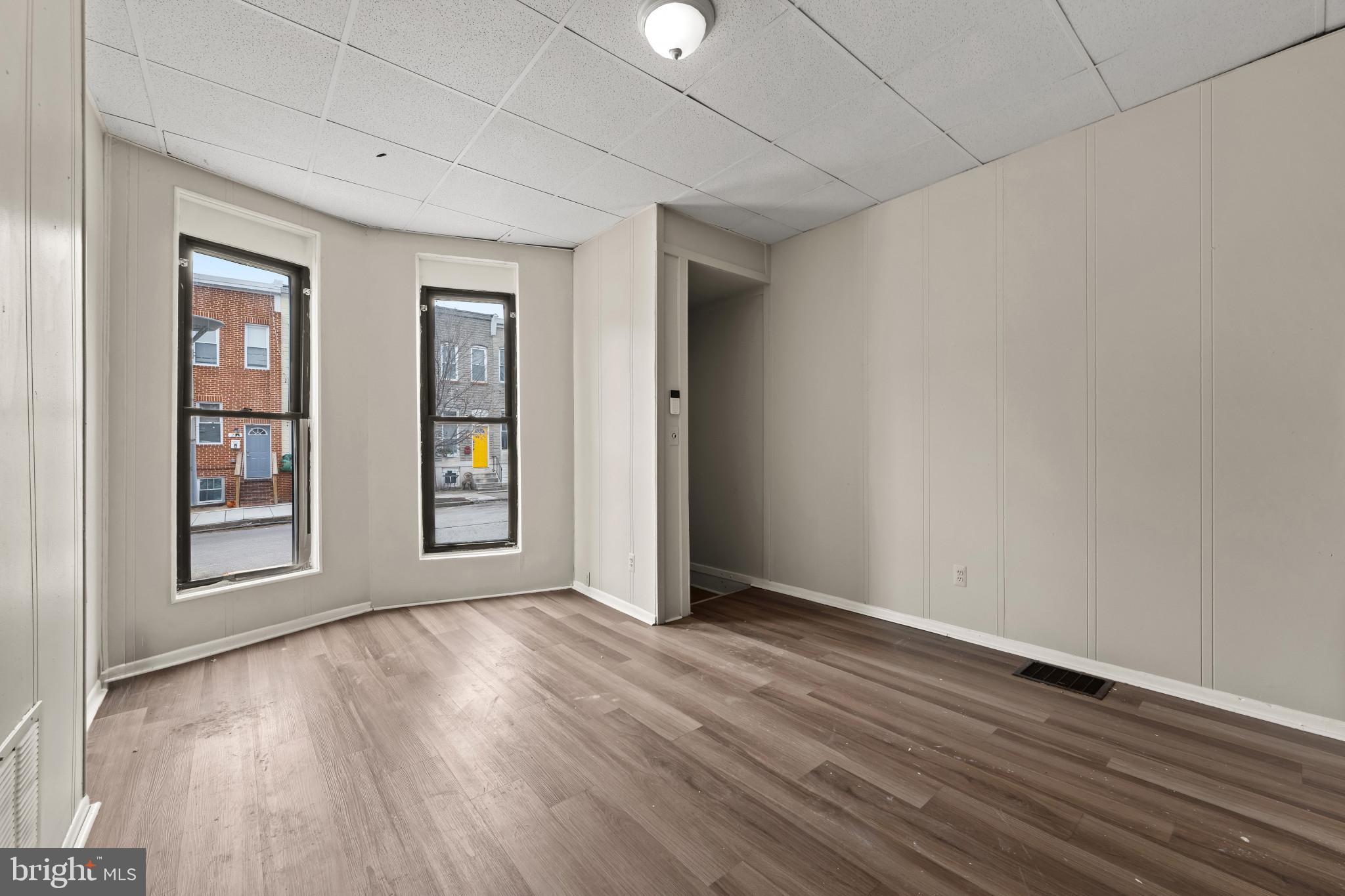 WESTPORT - Residential