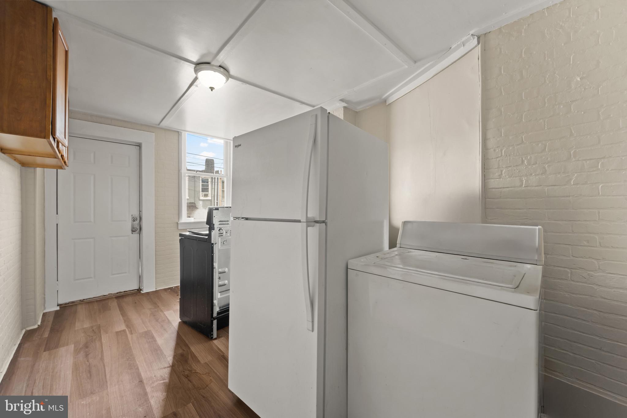 WESTPORT - Residential