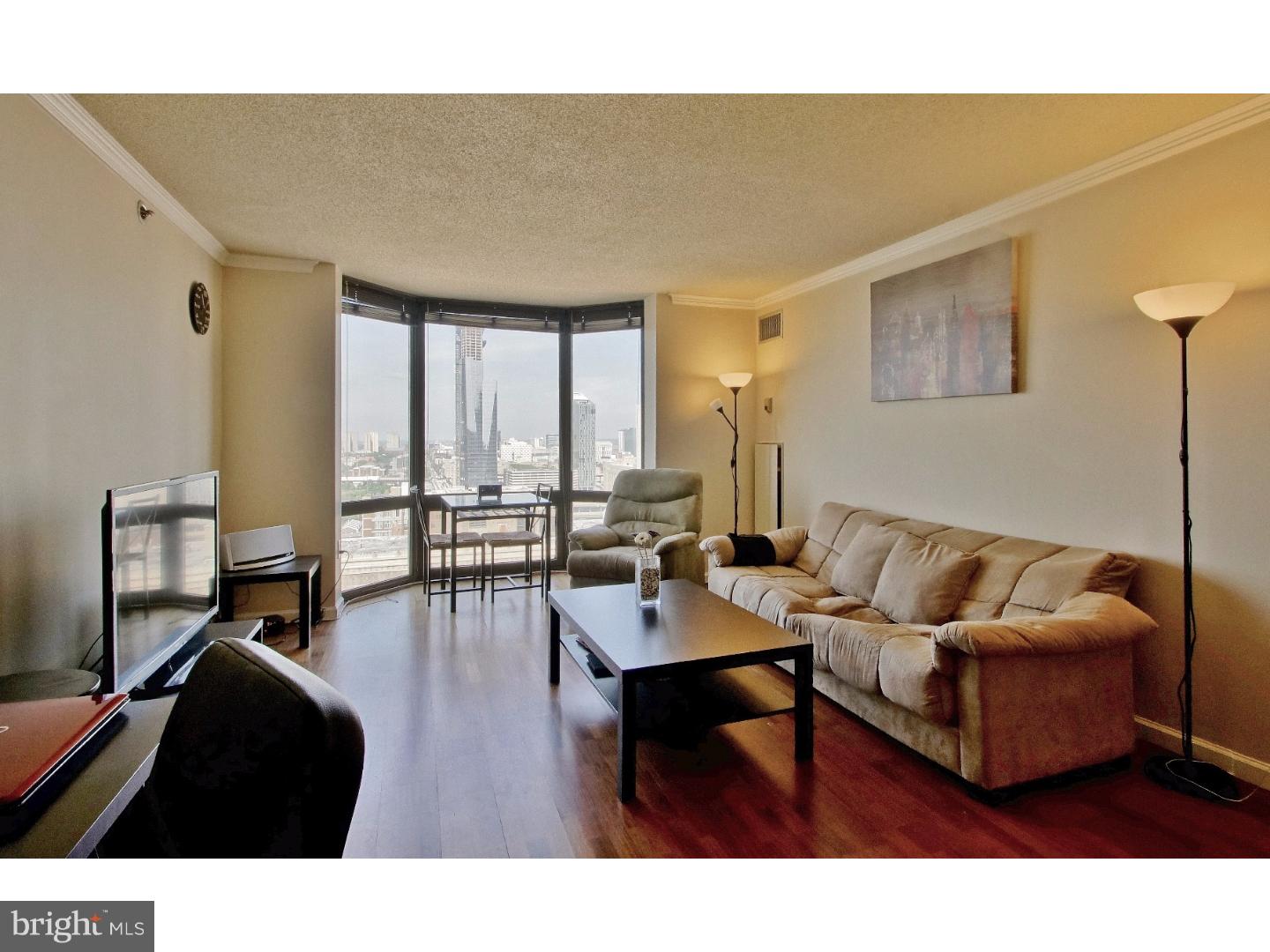 RITTENHOUSE SQUARE - Residential Lease