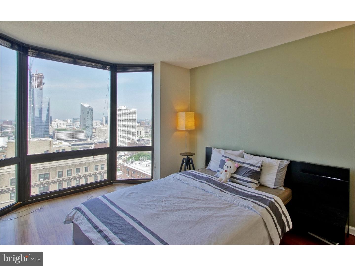 RITTENHOUSE SQUARE - Residential Lease