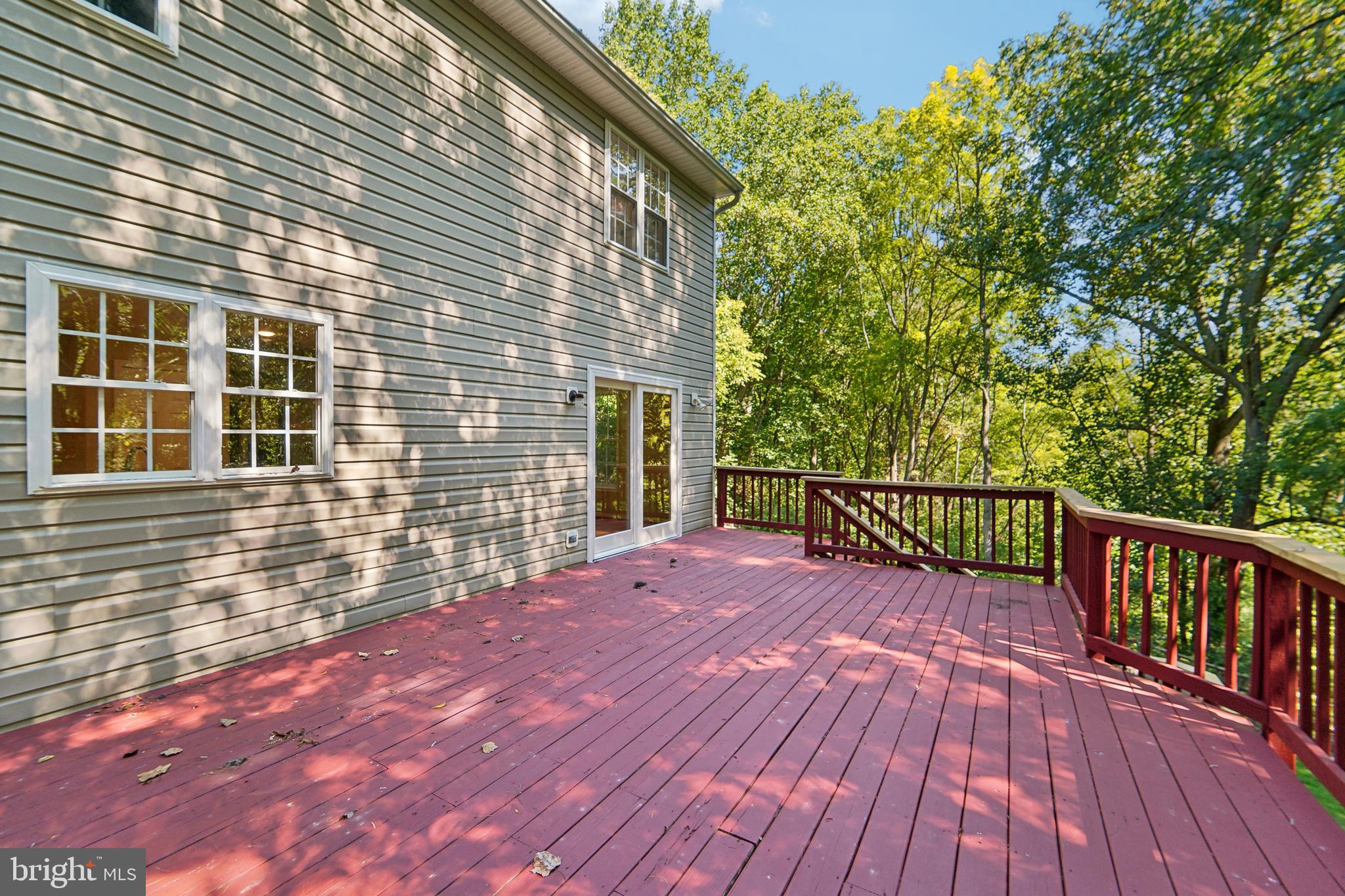 LONDON BRIDGE ESTATES - Residential