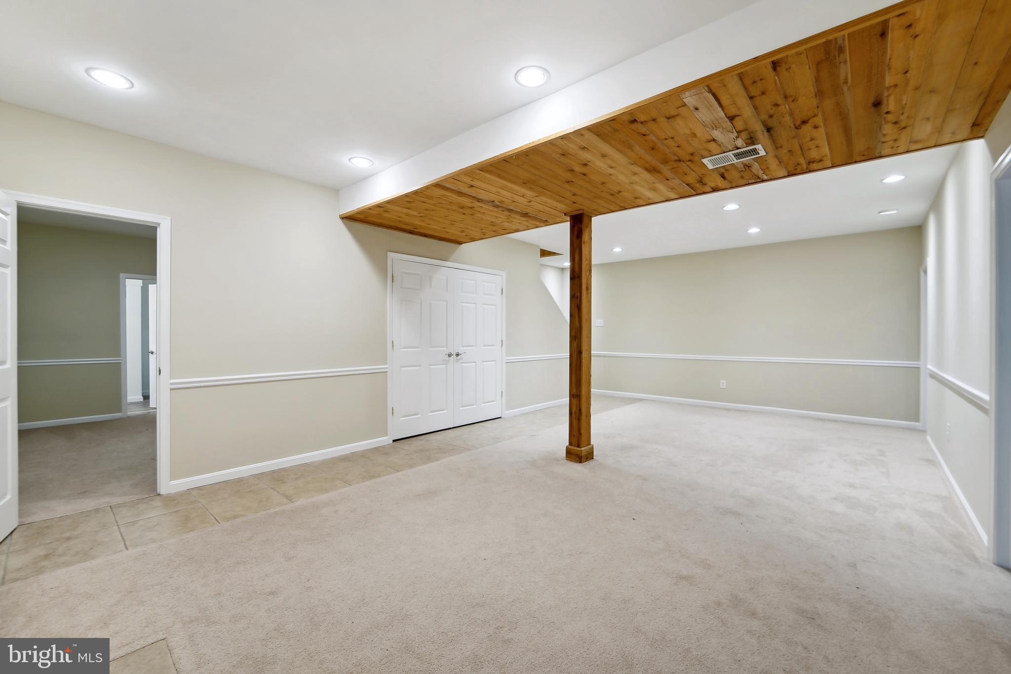 LONDON BRIDGE ESTATES - Residential