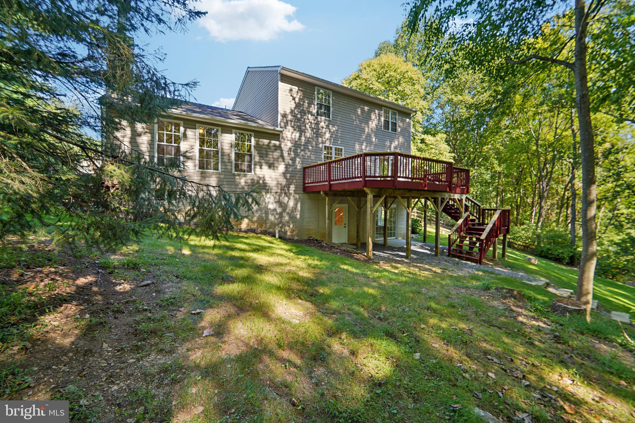 LONDON BRIDGE ESTATES - Residential