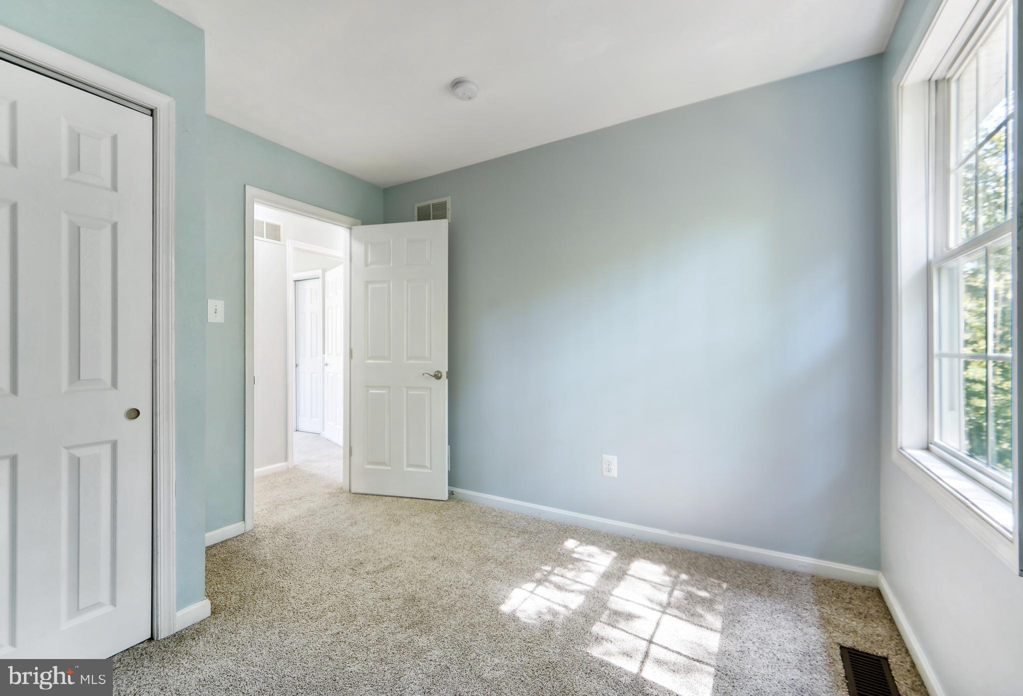 LONDON BRIDGE ESTATES - Residential