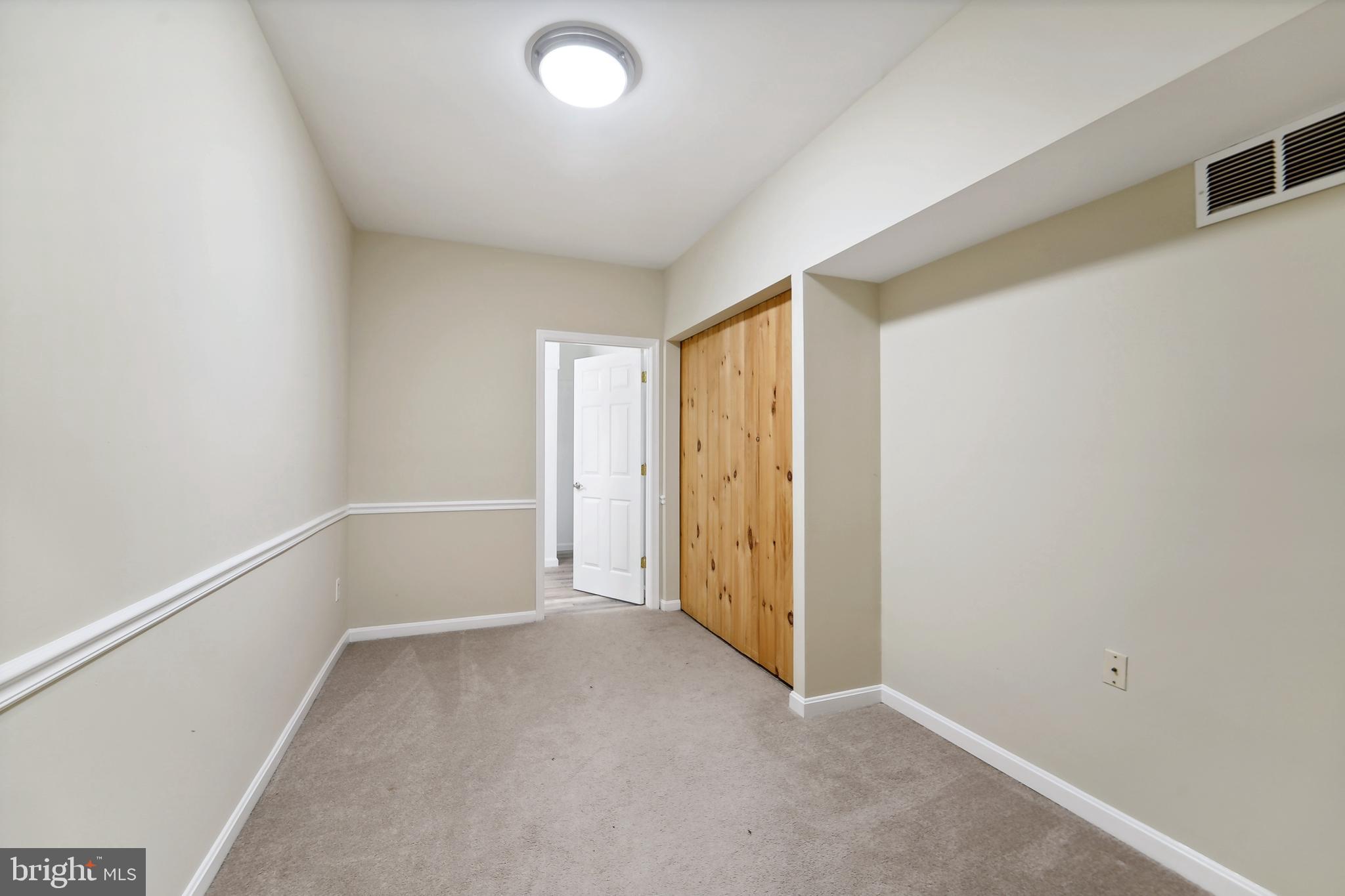 LONDON BRIDGE ESTATES - Residential