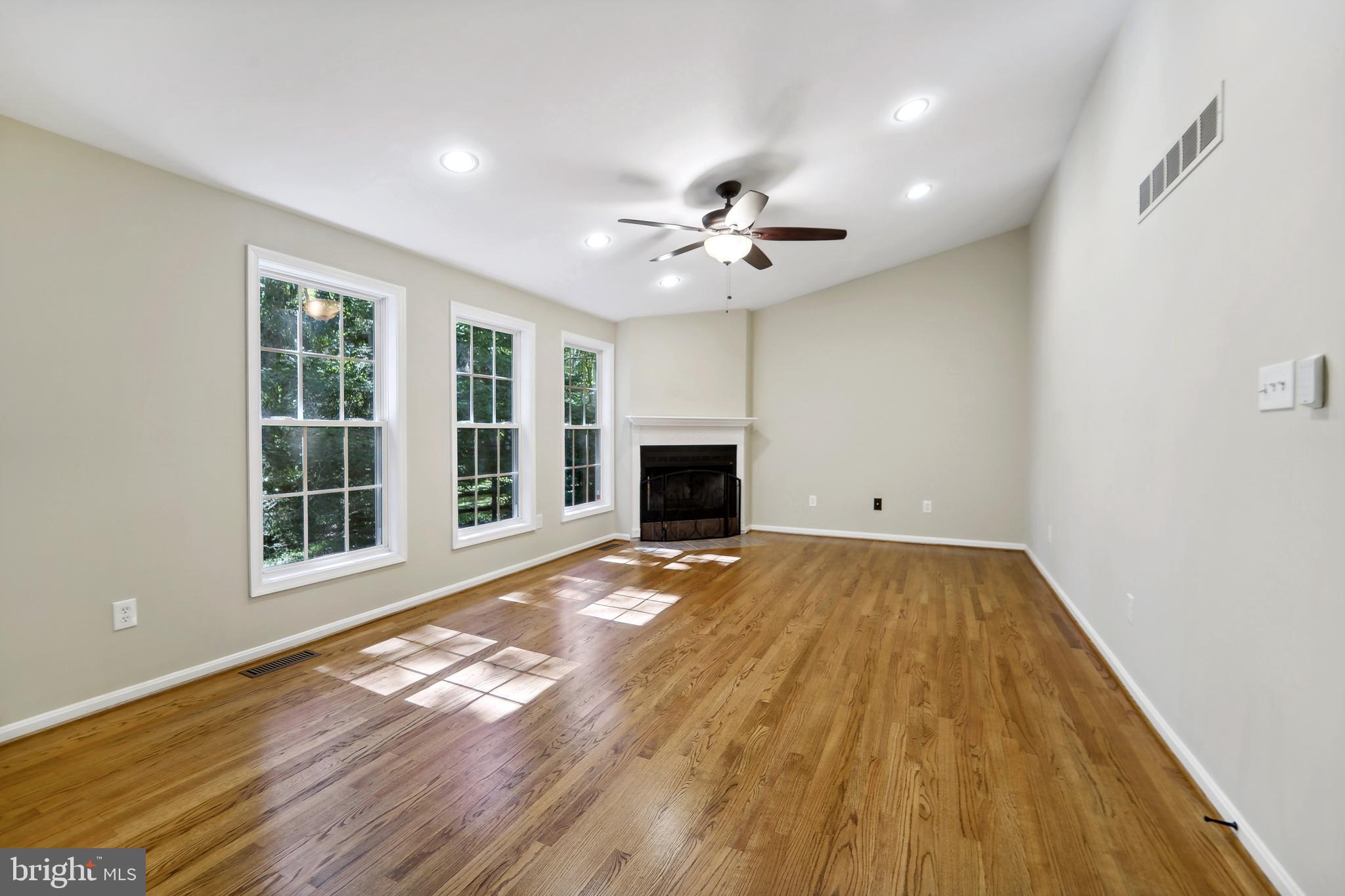 LONDON BRIDGE ESTATES - Residential