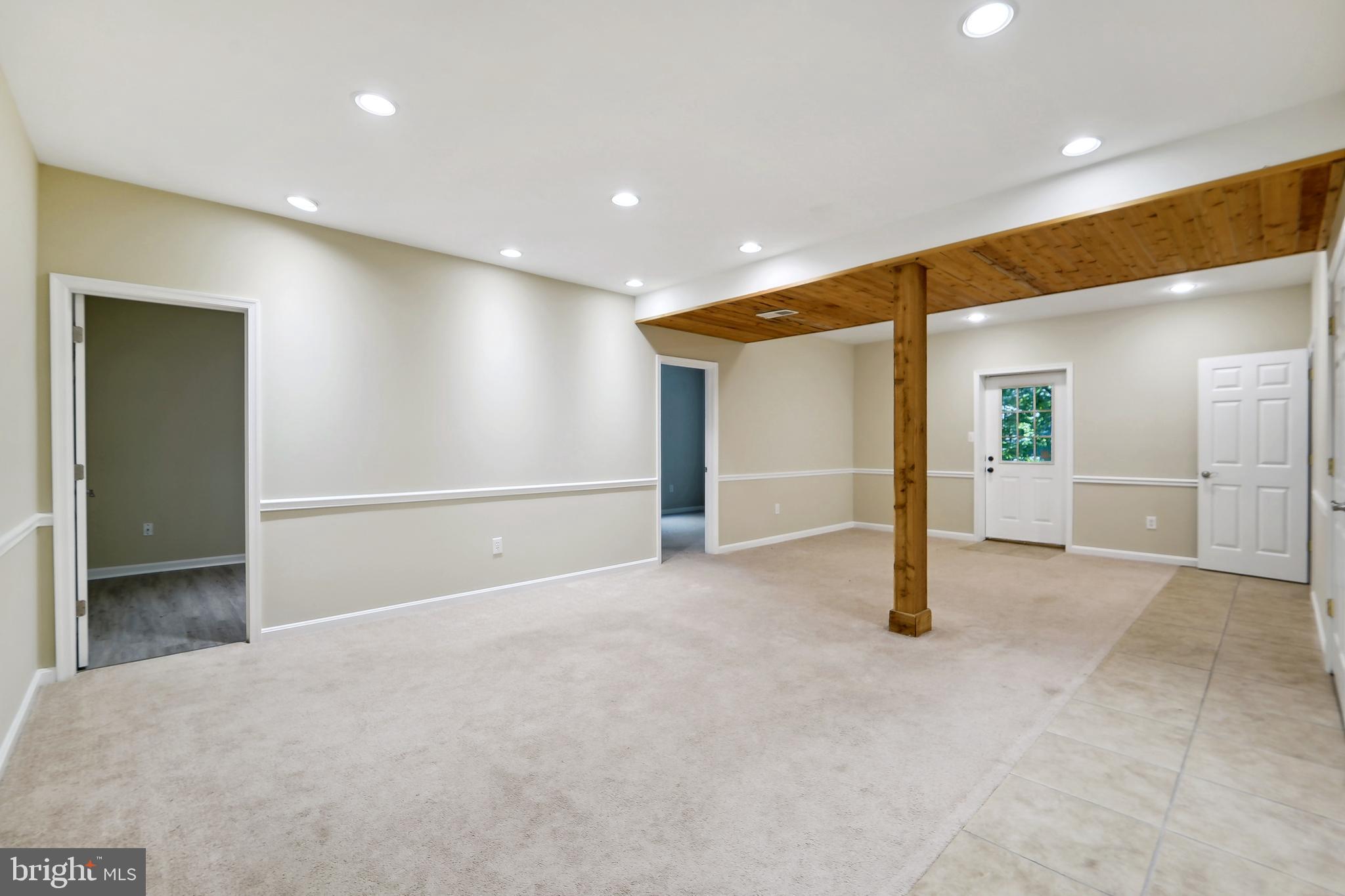 LONDON BRIDGE ESTATES - Residential