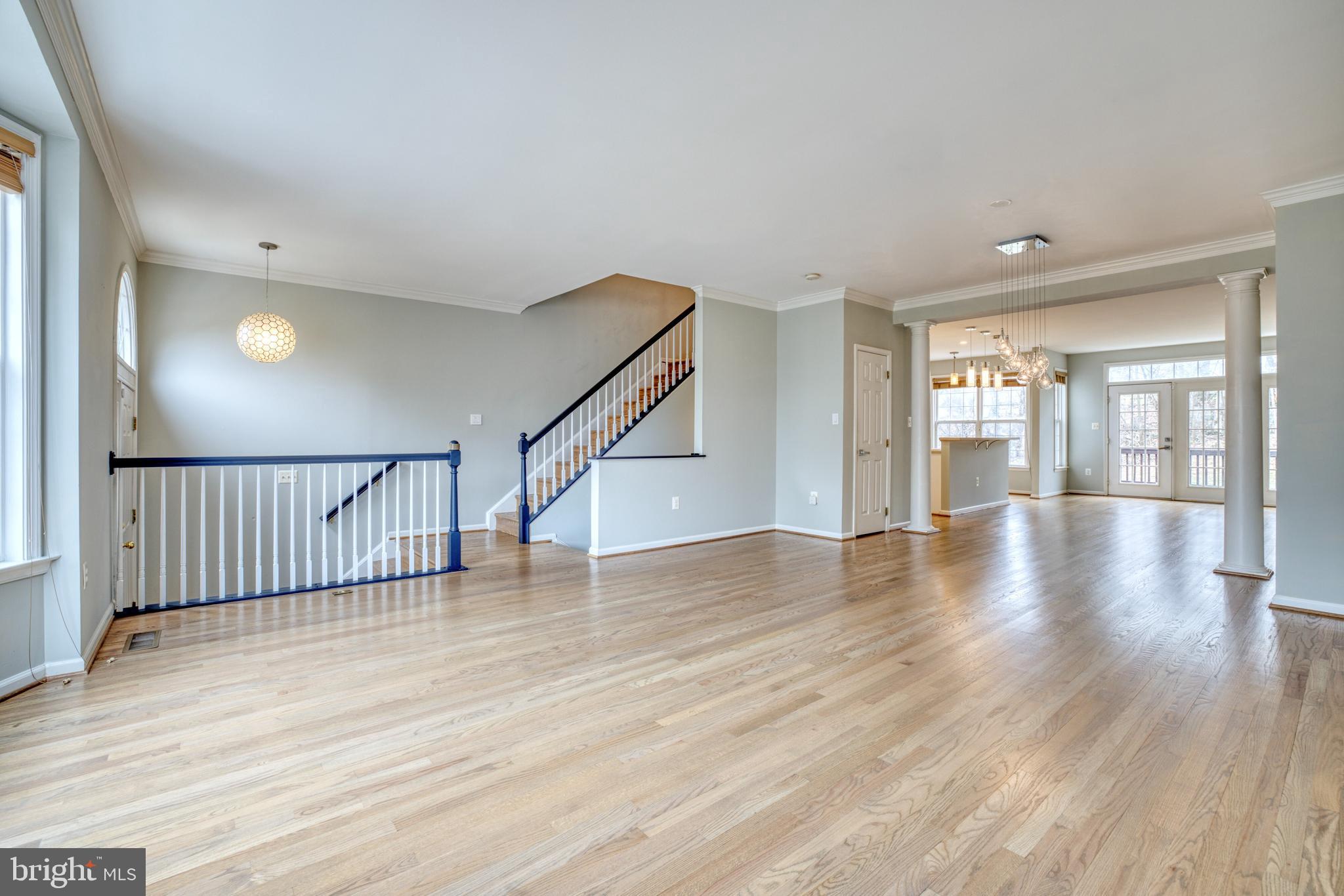 GOVERNORS GROVE - Residential Lease