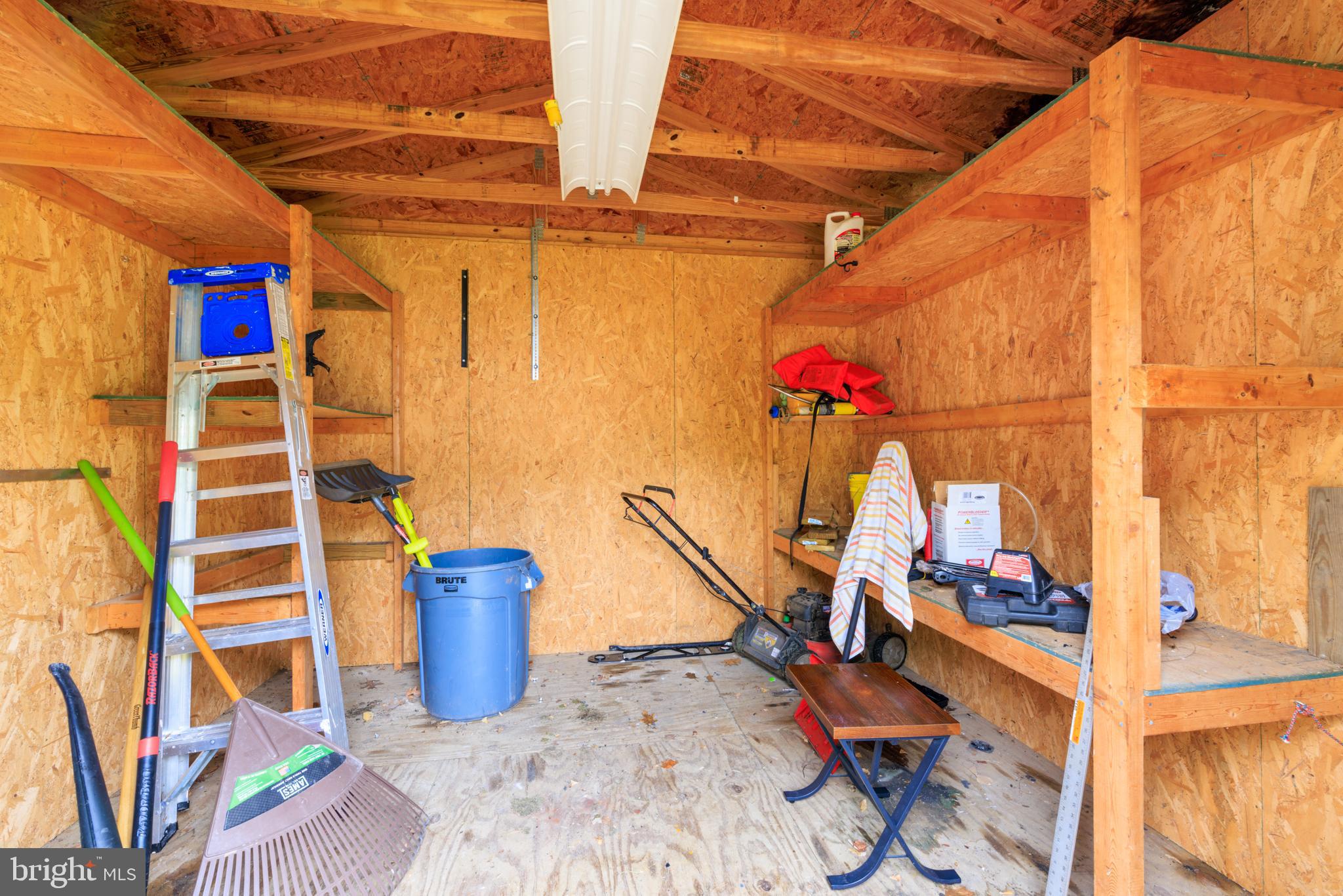 COVE POINT - Residential