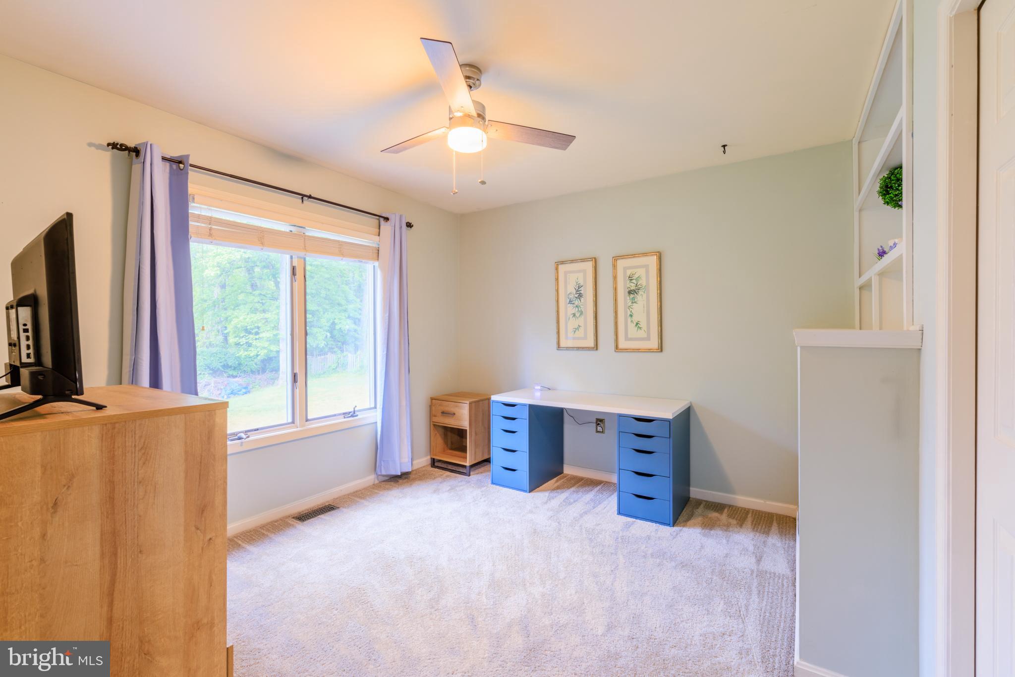 COVE POINT - Residential