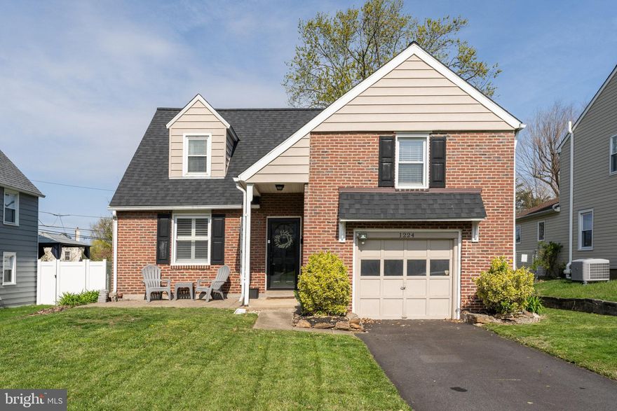 Welcome to your new home! This beautiful single-family residence offers 3 spacious bedrooms and is located in award winning Abington School District. Enjoy the comfort and convenience of central air conditioning, a beautiful updated kitchen, in-home laundry, and a private driveway for off-street parking. The large backyard is perfect for relaxing, gardening, or entertaining, complete with a patio area ideal for summer BBQs and outdoor dining. Nestled on a quiet street, this home provides a perfect balance of suburban charm and modern amenities. Just minutes from shopping, dining, parks, and public transportation.

This home is available for rent on 7/1/2025 and able to be toured starting 5/5/2025.  Don’t miss this opportunity to live in a well-maintained home in one of the area’s best school districts! Reach out for a private showing!