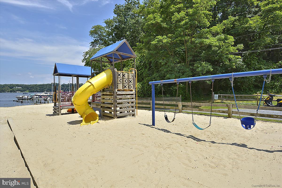 EPPING FOREST - Residential