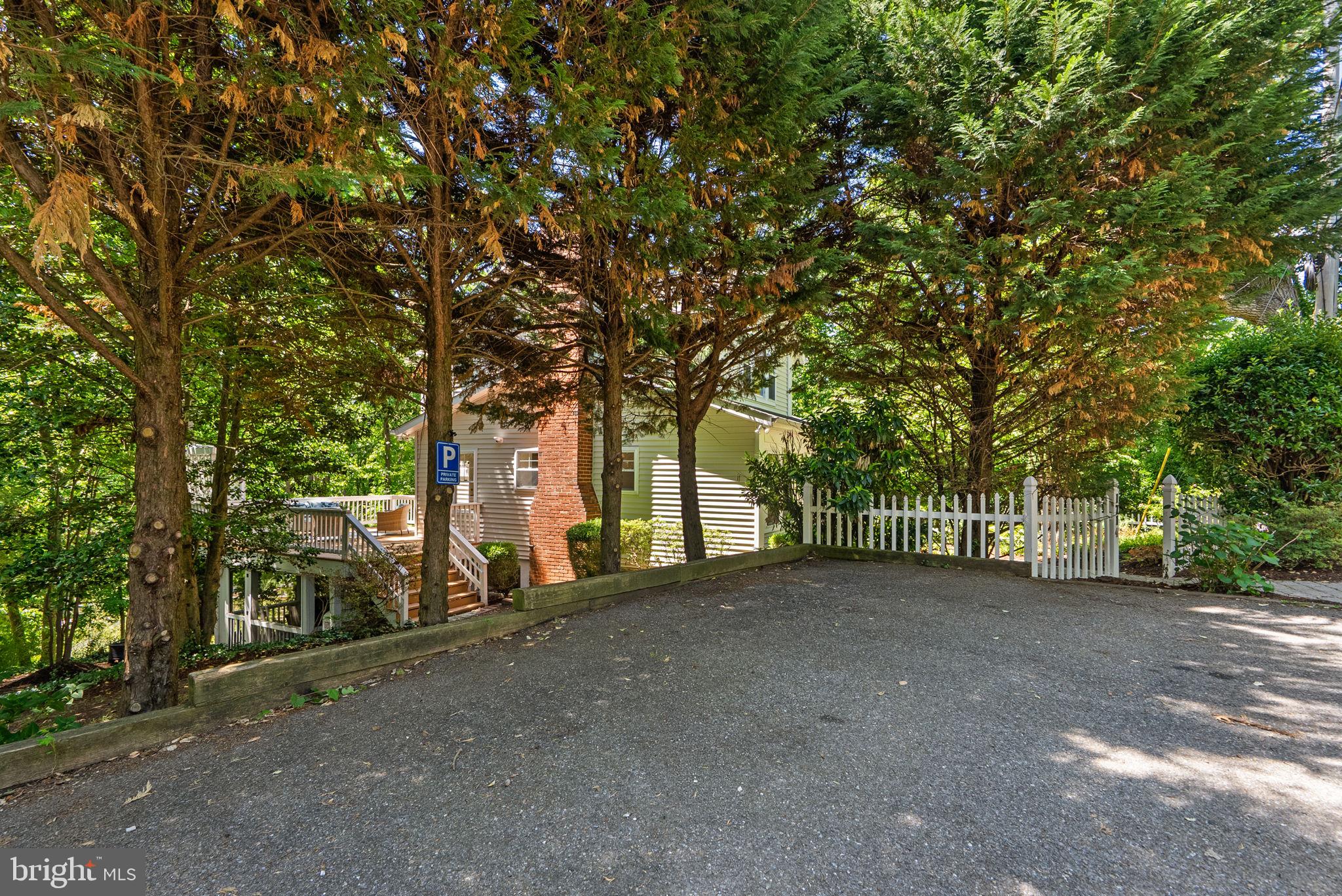 EPPING FOREST - Residential