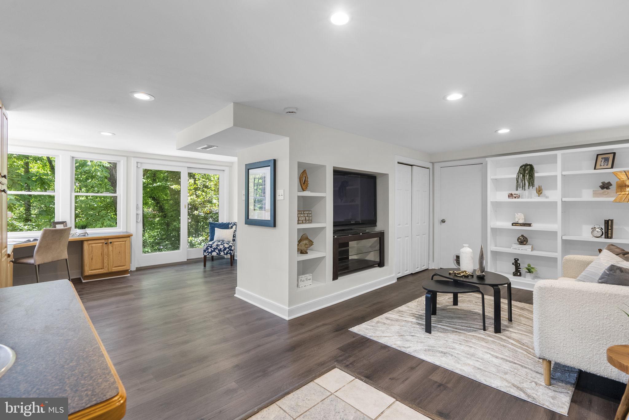 EPPING FOREST - Residential
