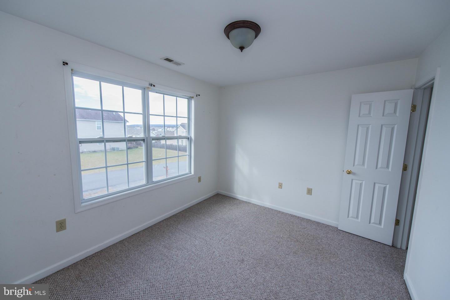 INWOOD MEADOWS - Residential Lease