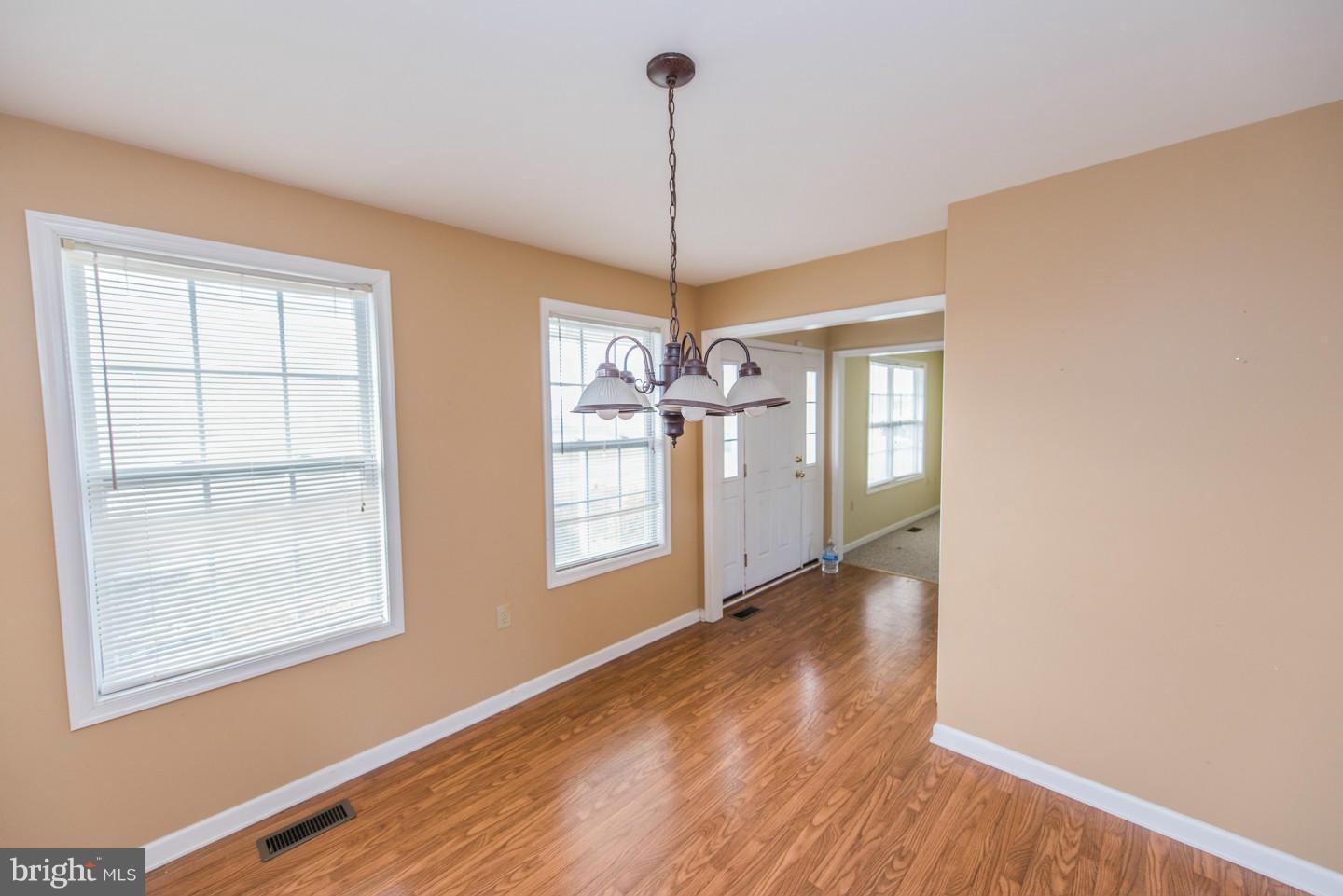 INWOOD MEADOWS - Residential Lease