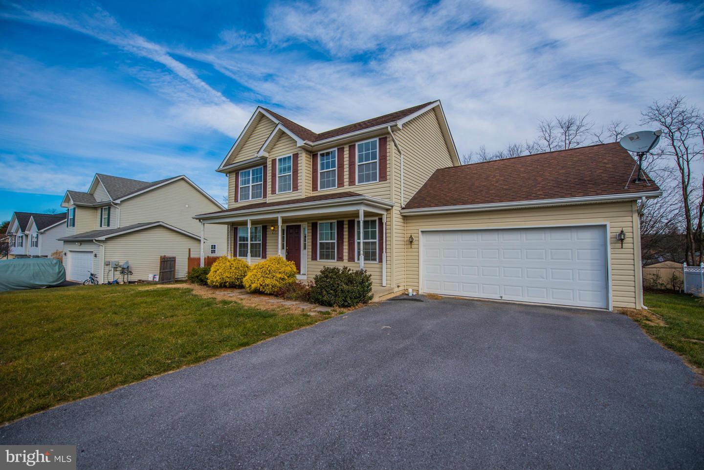 INWOOD MEADOWS - Residential Lease