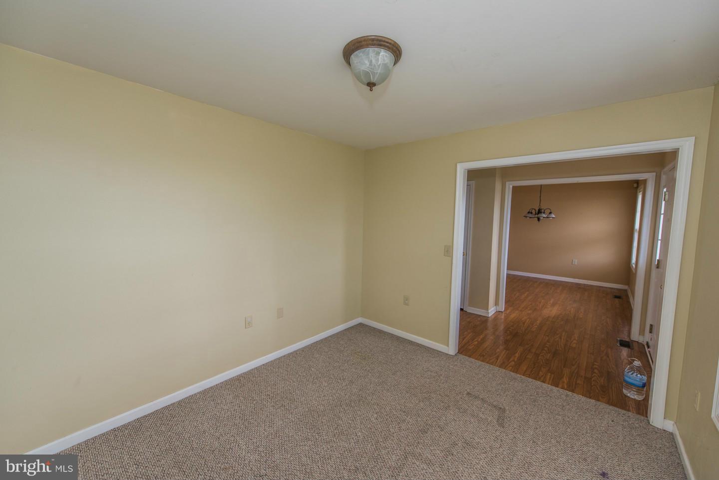 INWOOD MEADOWS - Residential Lease