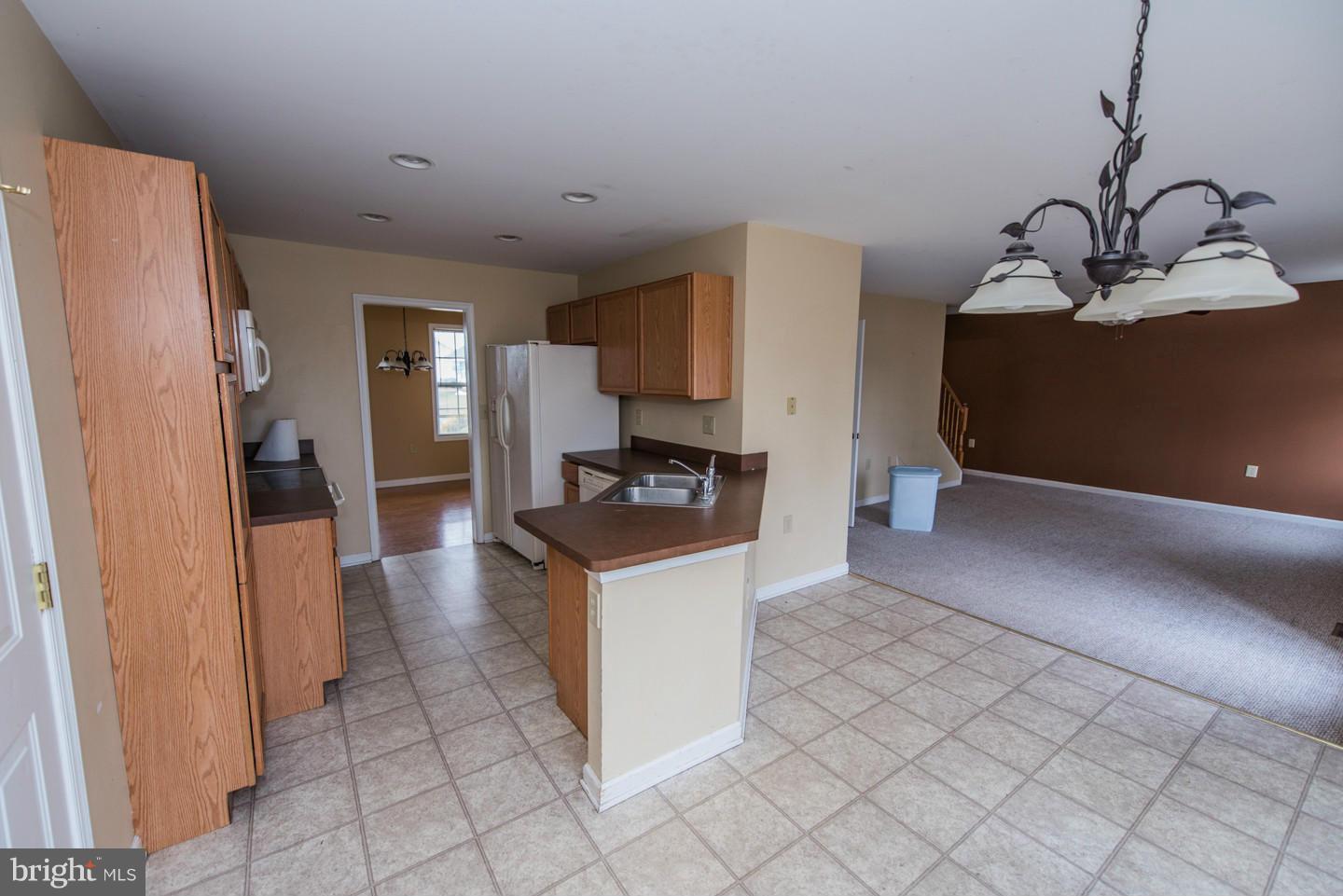 INWOOD MEADOWS - Residential Lease