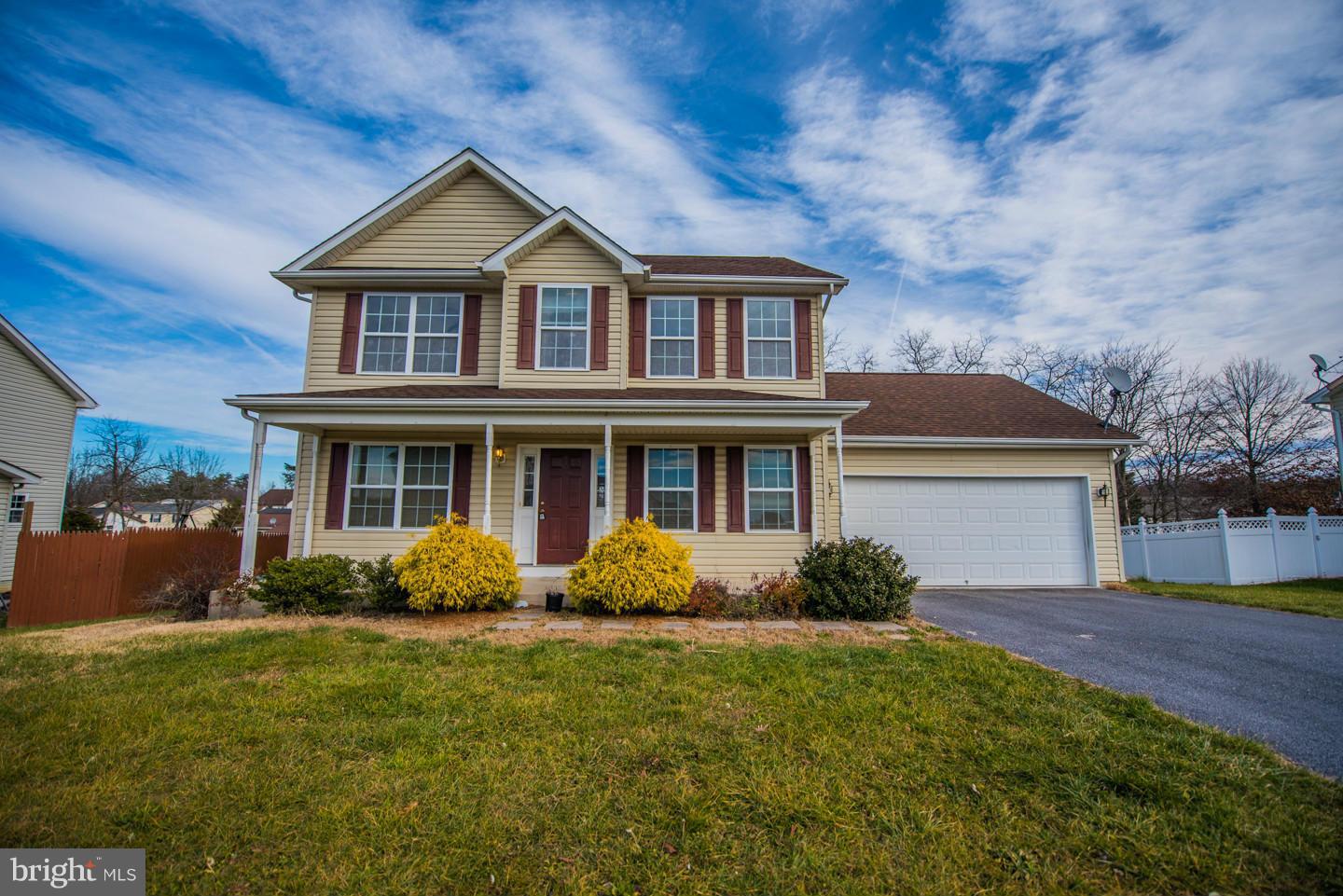 INWOOD MEADOWS - Residential Lease