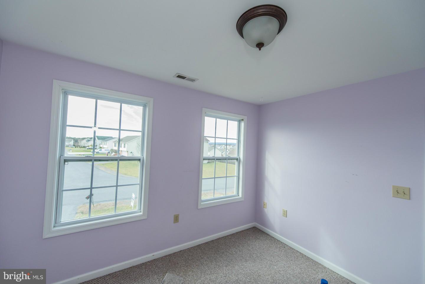 INWOOD MEADOWS - Residential Lease