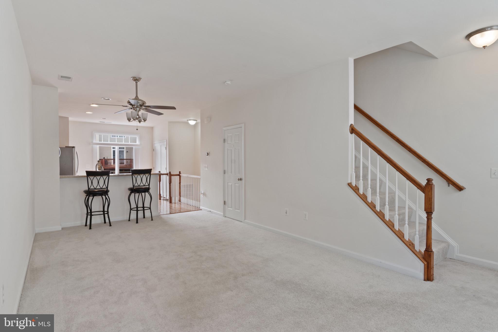 POWELLS RUN VILLAGE COND - Residential Lease