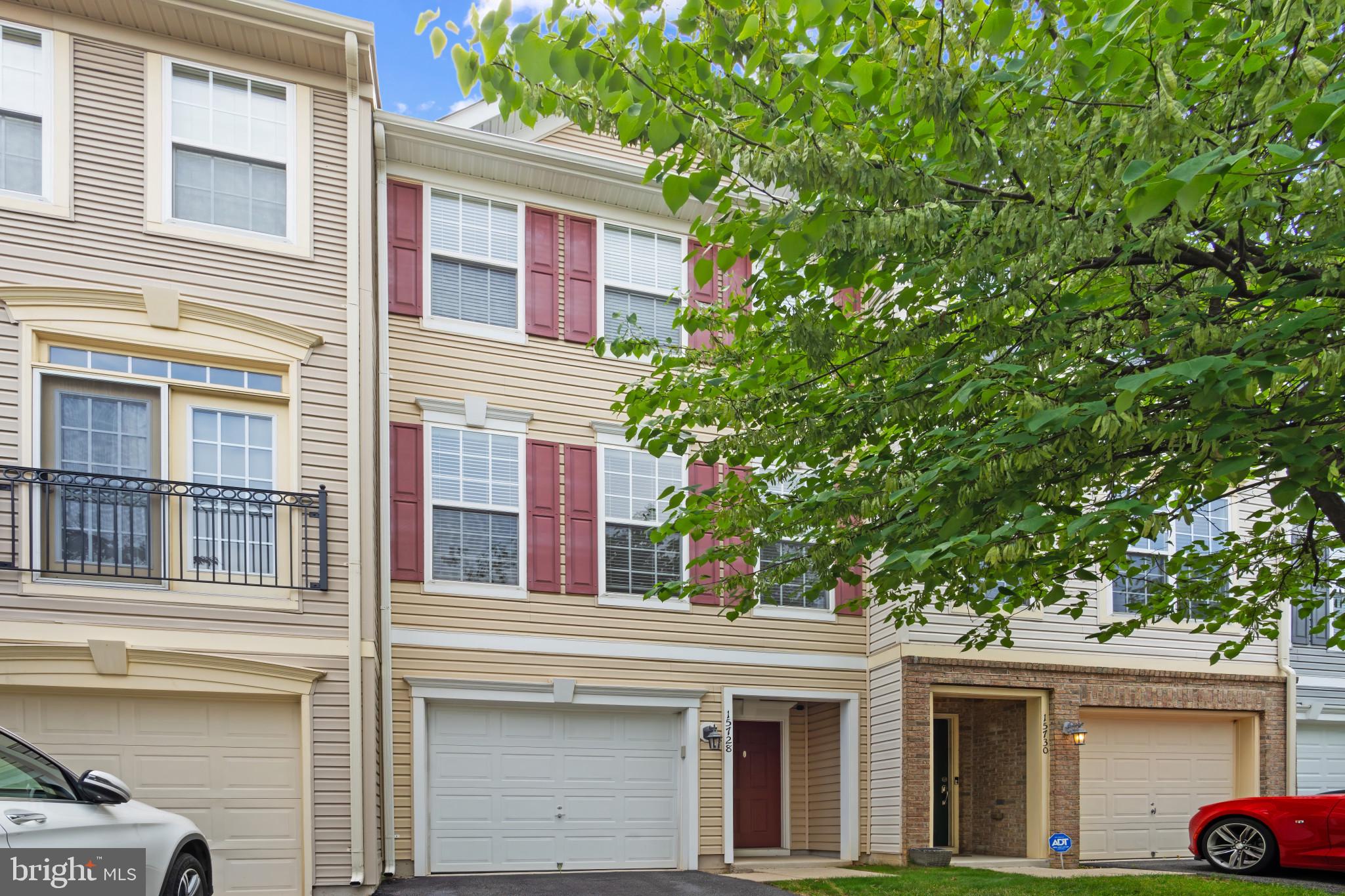 POWELLS RUN VILLAGE COND - Residential Lease