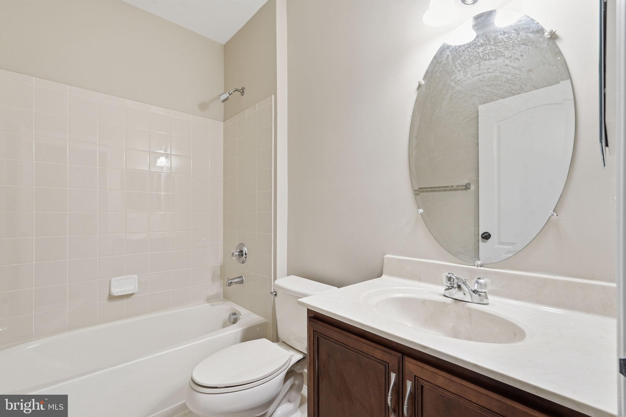 LOUDOUN VALLEY ESTATES 2 - Residential