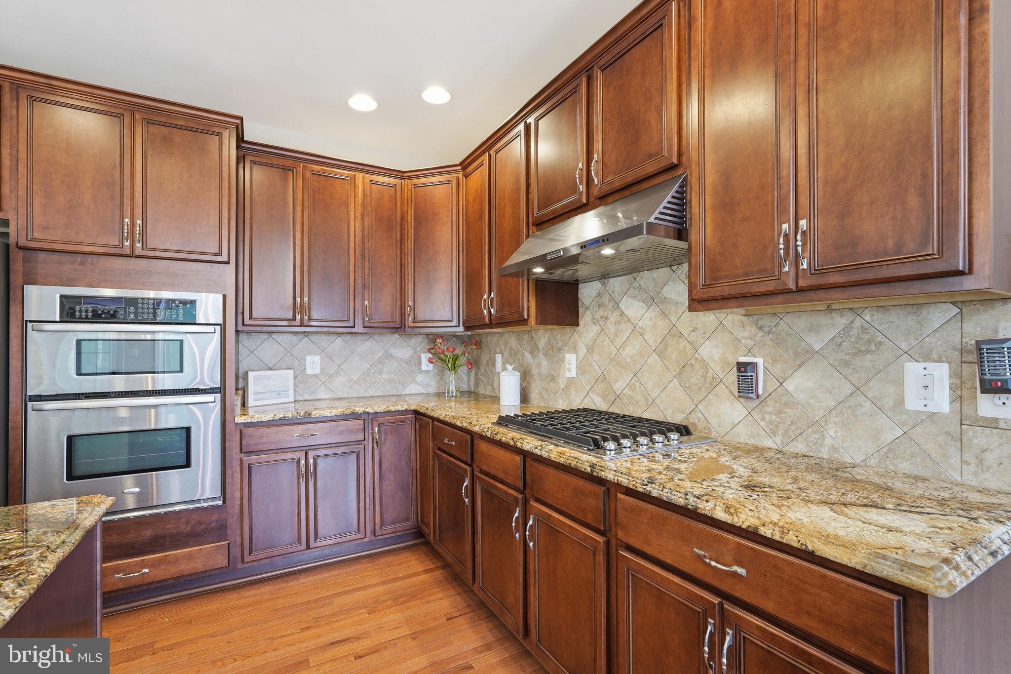 LOUDOUN VALLEY ESTATES 2 - Residential